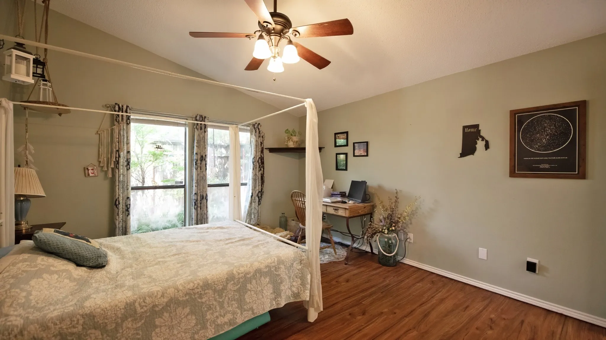 Single Family Residence For Sale in Collin County , 1214 Clearview Drive, Allen, Texas 75002, 3 Bedroom, 3 Bathroom, 2 Garage spaces, 1,836 Sqft, built in 1983, mls#21330978, Real Estate Agent in Allen, Homes For Sale in Collin county, Homes For Sale in Allen, Realtor in Allen Texas, Real Estate Brokerage Independent Realty Texas, Luminita Cordes Realtor