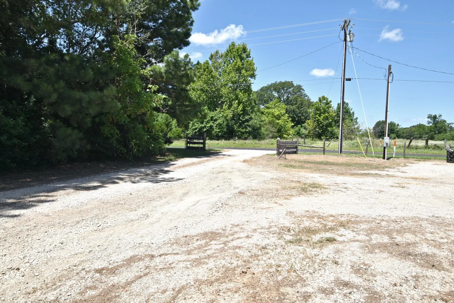 Industrial For Sale in Wood County , 187 County Road 3230, Quitman, Texas 75783, 0, 0, Garage spaces, 6,000 Sqft, built in 2022, Price $425,000, mls#21328646, Real Estate Agent in Quitman, Homes For Sale in Wood county, Homes For Sale in Quitman, Realtor in Quitman Texas, Real Estate Brokerage Independent Realty Texas, Luminita Cordes Realtor