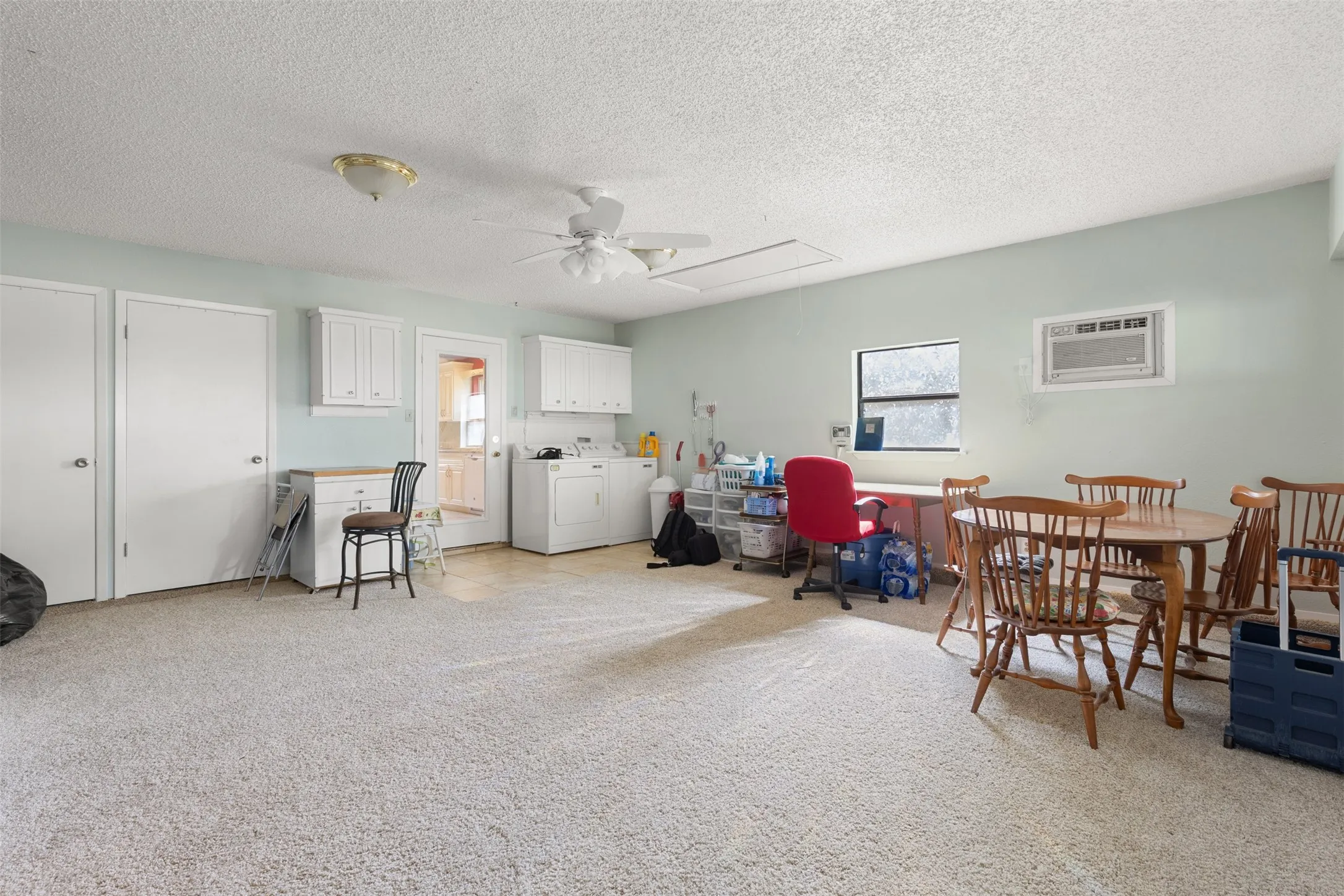 418 square feet of possibilities added to the existed 1550 square feet-provide 1968 total square feet