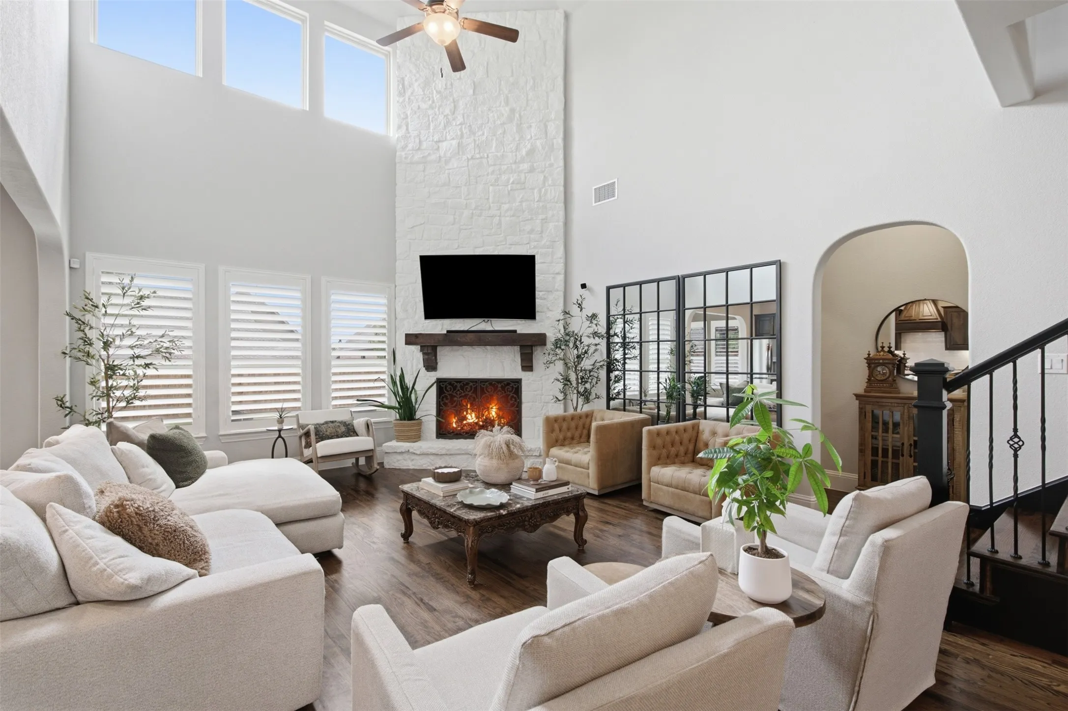 Single Family Residence For Sale in Collin County , 13830 Vera Cruz Road, Frisco, Texas 75034, 5 Bedroom, 4 Bathroom, 2 Garage spaces, 3,934 Sqft, built in 2016, mls#21329087, Real Estate Agent in Frisco, Homes For Sale in Collin county, Homes For Sale in Frisco, Realtor in Frisco Texas, Real Estate Brokerage Independent Realty Texas, Luminita Cordes Realtor