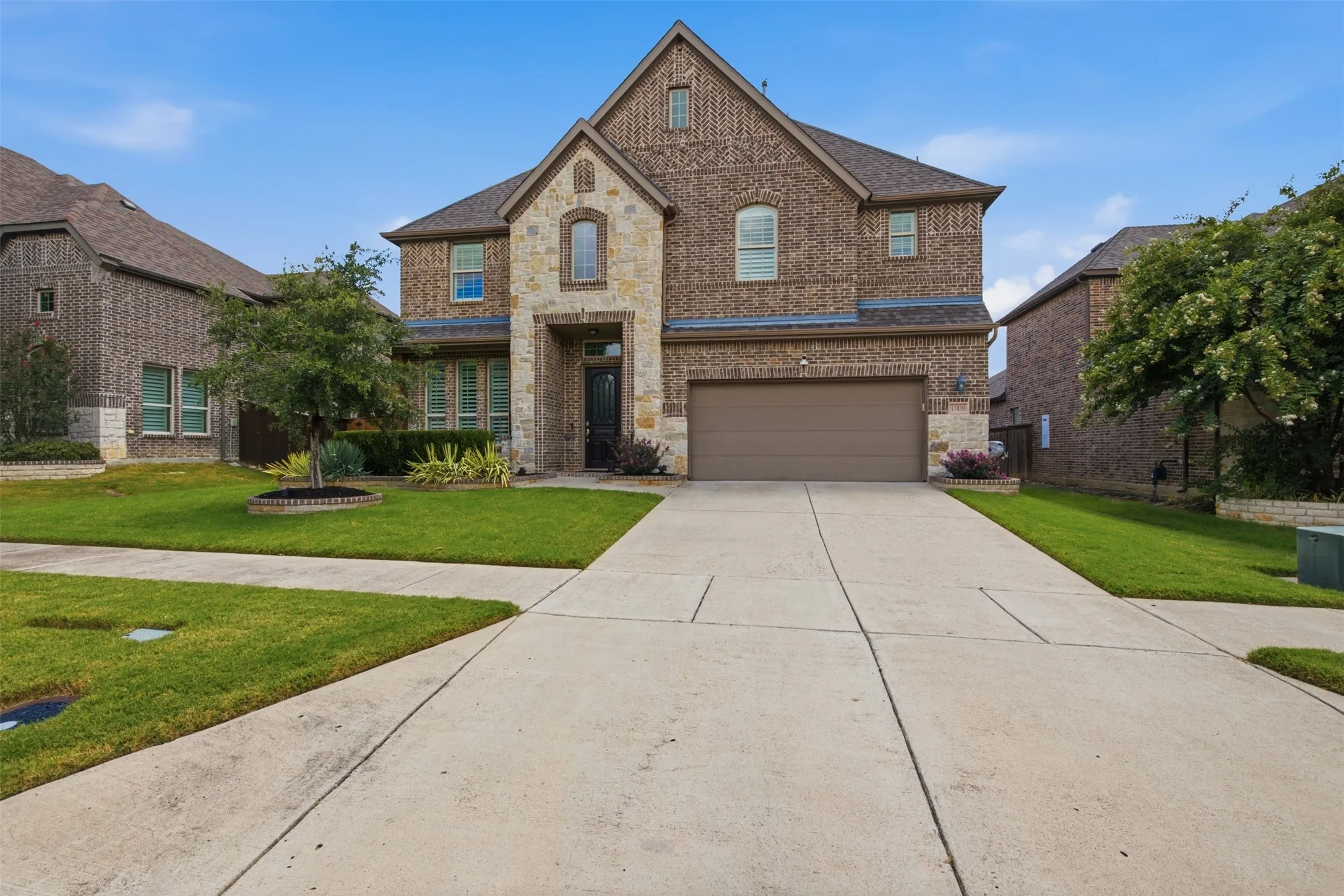 Single Family Residence For Sale in Collin County , 13830 Vera Cruz Road, Frisco, Texas 75034, 5 Bedroom, 4 Bathroom, 2 Garage spaces, 3,934 Sqft, built in 2016, mls#21329087, Real Estate Agent in Frisco, Homes For Sale in Collin county, Homes For Sale in Frisco, Realtor in Frisco Texas, Real Estate Brokerage Independent Realty Texas, Luminita Cordes Realtor