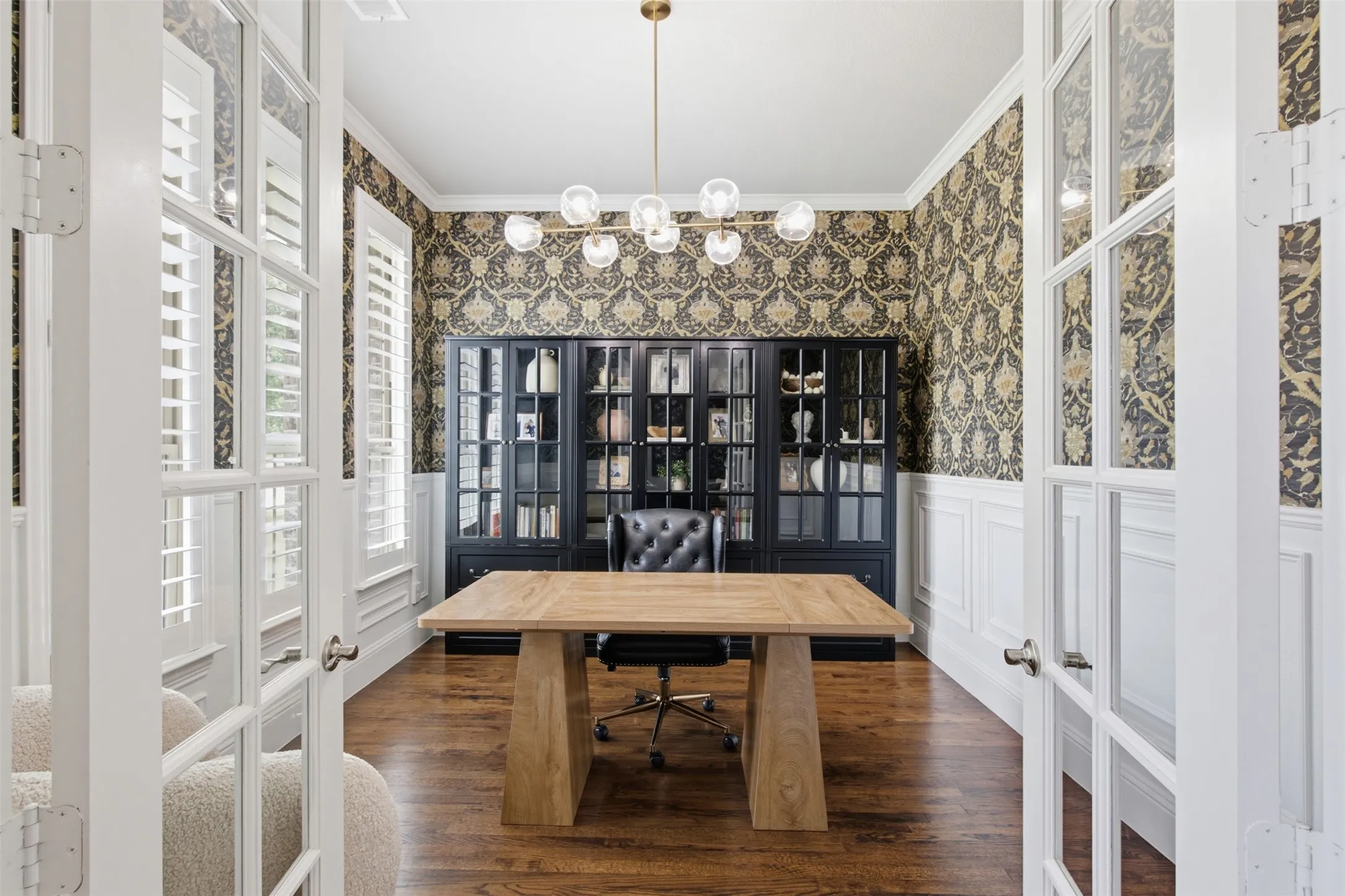 Single Family Residence For Sale in Collin County , 13830 Vera Cruz Road, Frisco, Texas 75034, 5 Bedroom, 4 Bathroom, 2 Garage spaces, 3,934 Sqft, built in 2016, mls#21329087, Real Estate Agent in Frisco, Homes For Sale in Collin county, Homes For Sale in Frisco, Realtor in Frisco Texas, Real Estate Brokerage Independent Realty Texas, Luminita Cordes Realtor