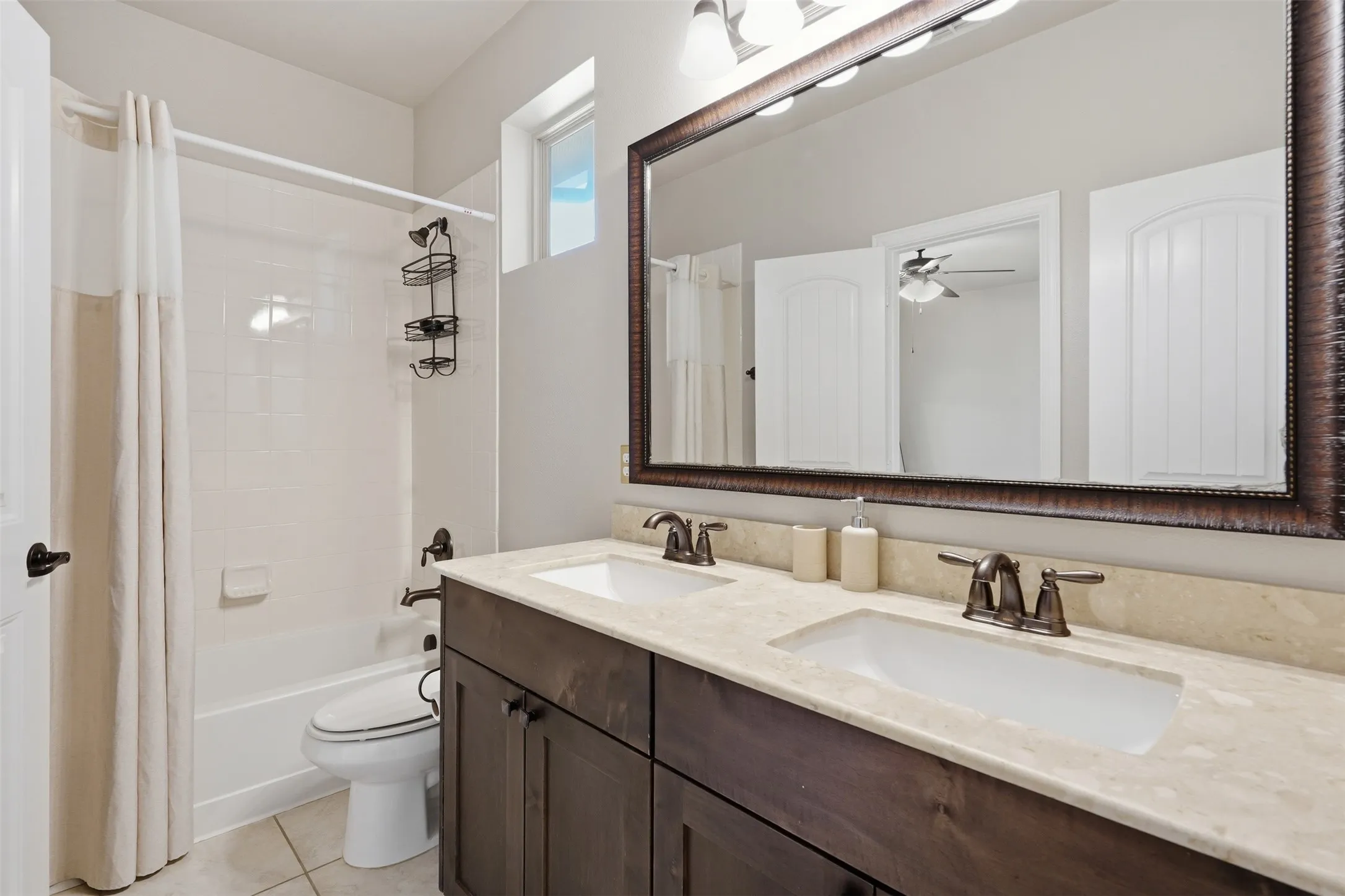 Townhouse For Sale in Dallas County , 853 Rohan Drive, Richardson, Texas 75081, 3 Bedroom, 3 Bathroom, 2 Garage spaces, 1,887 Sqft, built in 2016, mls#21329518, Real Estate Agent in Richardson, Homes For Sale in Dallas county, Homes For Sale in Richardson, Realtor in Richardson Texas, Real Estate Brokerage Independent Realty Texas, Luminita Cordes Realtor