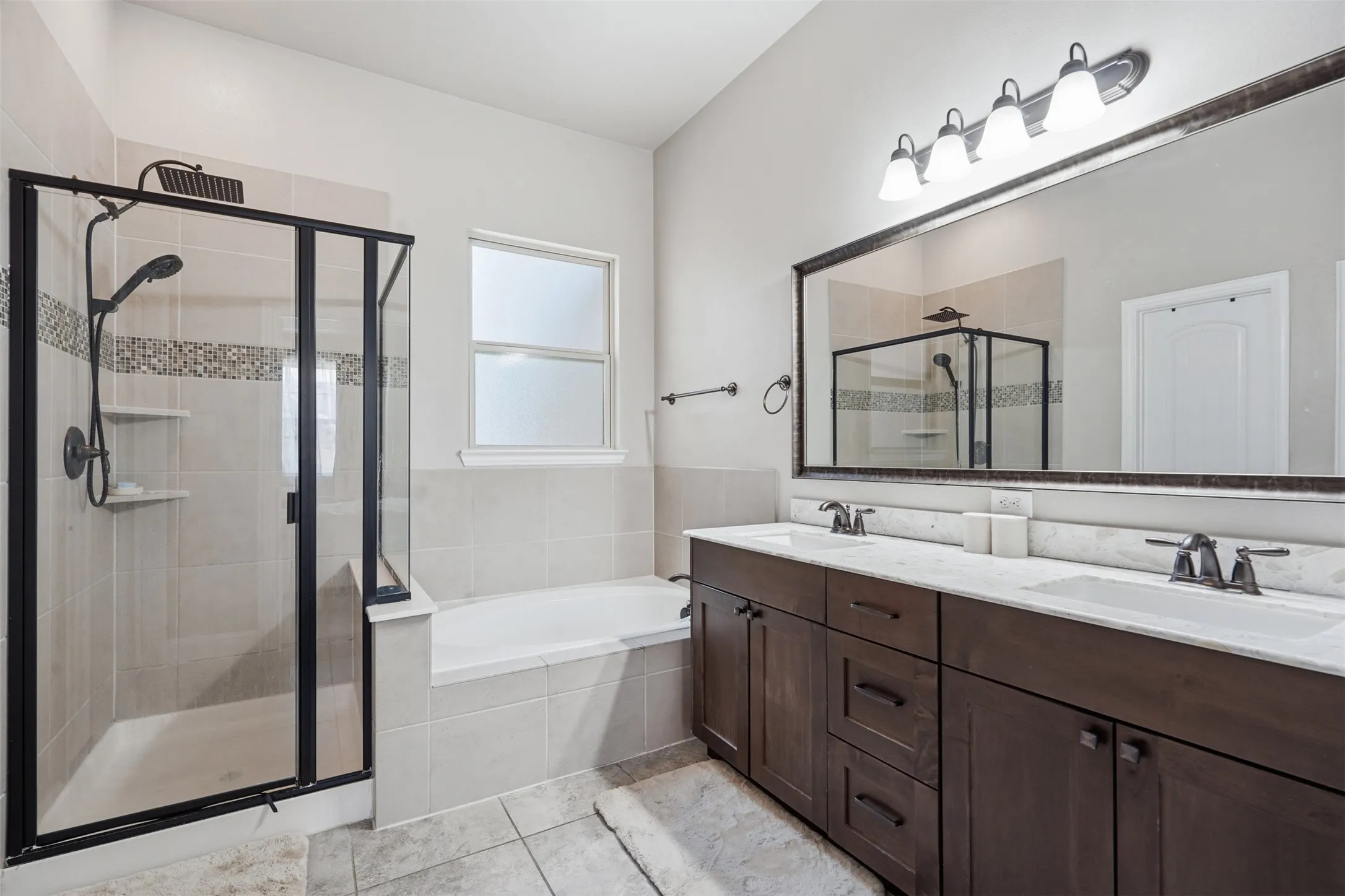 Townhouse For Sale in Dallas County , 853 Rohan Drive, Richardson, Texas 75081, 3 Bedroom, 3 Bathroom, 2 Garage spaces, 1,887 Sqft, built in 2016, mls#21329518, Real Estate Agent in Richardson, Homes For Sale in Dallas county, Homes For Sale in Richardson, Realtor in Richardson Texas, Real Estate Brokerage Independent Realty Texas, Luminita Cordes Realtor