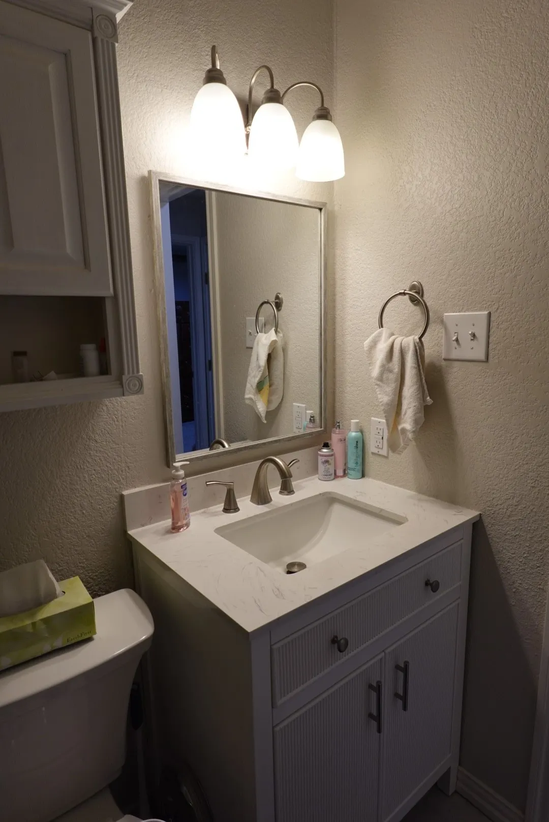 Single Family Residence For Sale in Hood County , 1414 W Torrey Street, Granbury, Texas 76048, 3 Bedroom, 2 Bathroom, Garage spaces, 1,296 Sqft, built in 1983, mls#21331022, Real Estate Agent in Granbury, Homes For Sale in Hood county, Homes For Sale in Granbury, Realtor in Granbury Texas, Real Estate Brokerage Independent Realty Texas, Luminita Cordes Realtor