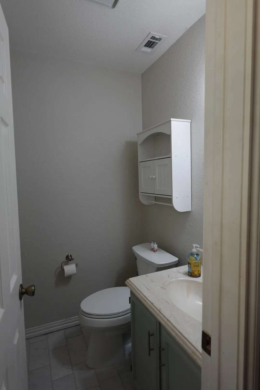 Single Family Residence For Sale in Hood County , 1414 W Torrey Street, Granbury, Texas 76048, 3 Bedroom, 2 Bathroom, Garage spaces, 1,296 Sqft, built in 1983, mls#21331022, Real Estate Agent in Granbury, Homes For Sale in Hood county, Homes For Sale in Granbury, Realtor in Granbury Texas, Real Estate Brokerage Independent Realty Texas, Luminita Cordes Realtor
