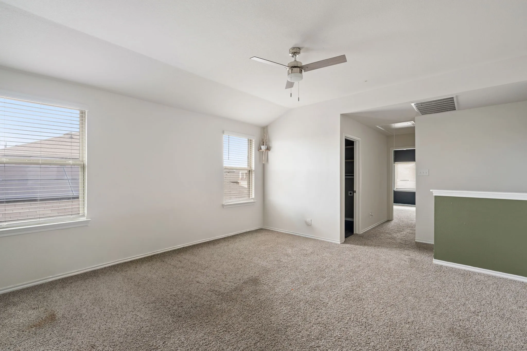 Single Family Residence For Sale in Kaufman County , 1294 Delmita Drive, Forney, Texas 75126, 4 Bedroom, 3 Bathroom, 2 Garage spaces, 2,254 Sqft, built in 2021, mls#21323870, Real Estate Agent in Forney, Homes For Sale in Kaufman county, Homes For Sale in Forney, Realtor in Forney Texas, Real Estate Brokerage Independent Realty Texas, Luminita Cordes Realtor