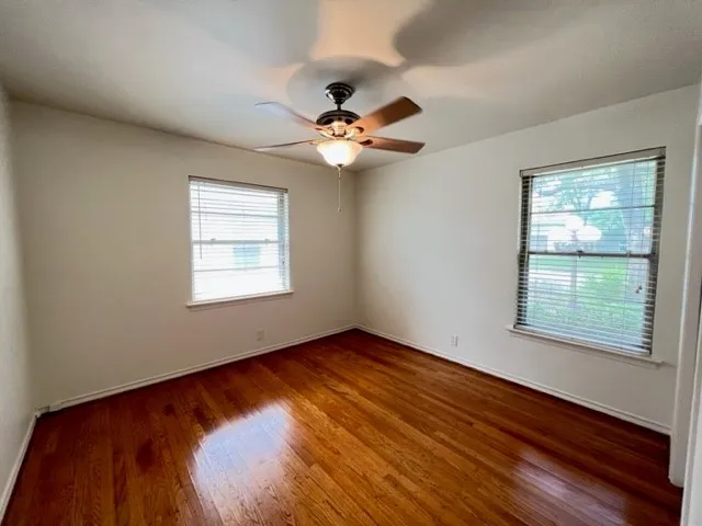 Single Family Residence For Rent in Dallas County , 7215 Clemson Drive, Dallas, Texas 75214, 3 Bedroom, 2 Bathroom, 1 Garage spaces, 1,599 Sqft, built in 1956, mls#21330884, Real Estate Agent in Dallas, Homes For Rent in Dallas county, Homes For Rent in Dallas, Realtor in Dallas Texas, Real Estate Brokerage Independent Realty Texas, Luminita Cordes Realtor