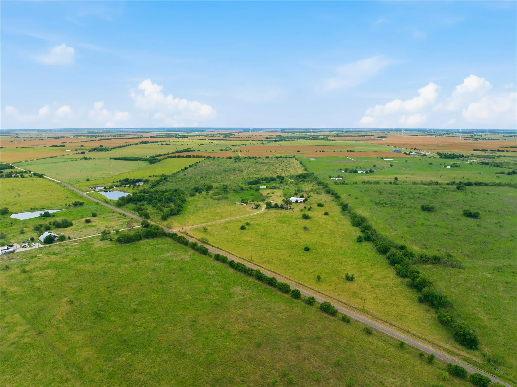 Single Family Residence For Sale in Limestone County , 1594 Lcr 312, Mart, Texas 76664, 5 Bedroom, 3 Bathroom, Garage spaces, 3,200 Sqft, built in 1984, mls#21330761, Real Estate Agent in Mart, Homes For Sale in Limestone county, Homes For Sale in Mart, Realtor in Mart Texas, Real Estate Brokerage Independent Realty Texas, Luminita Cordes Realtor