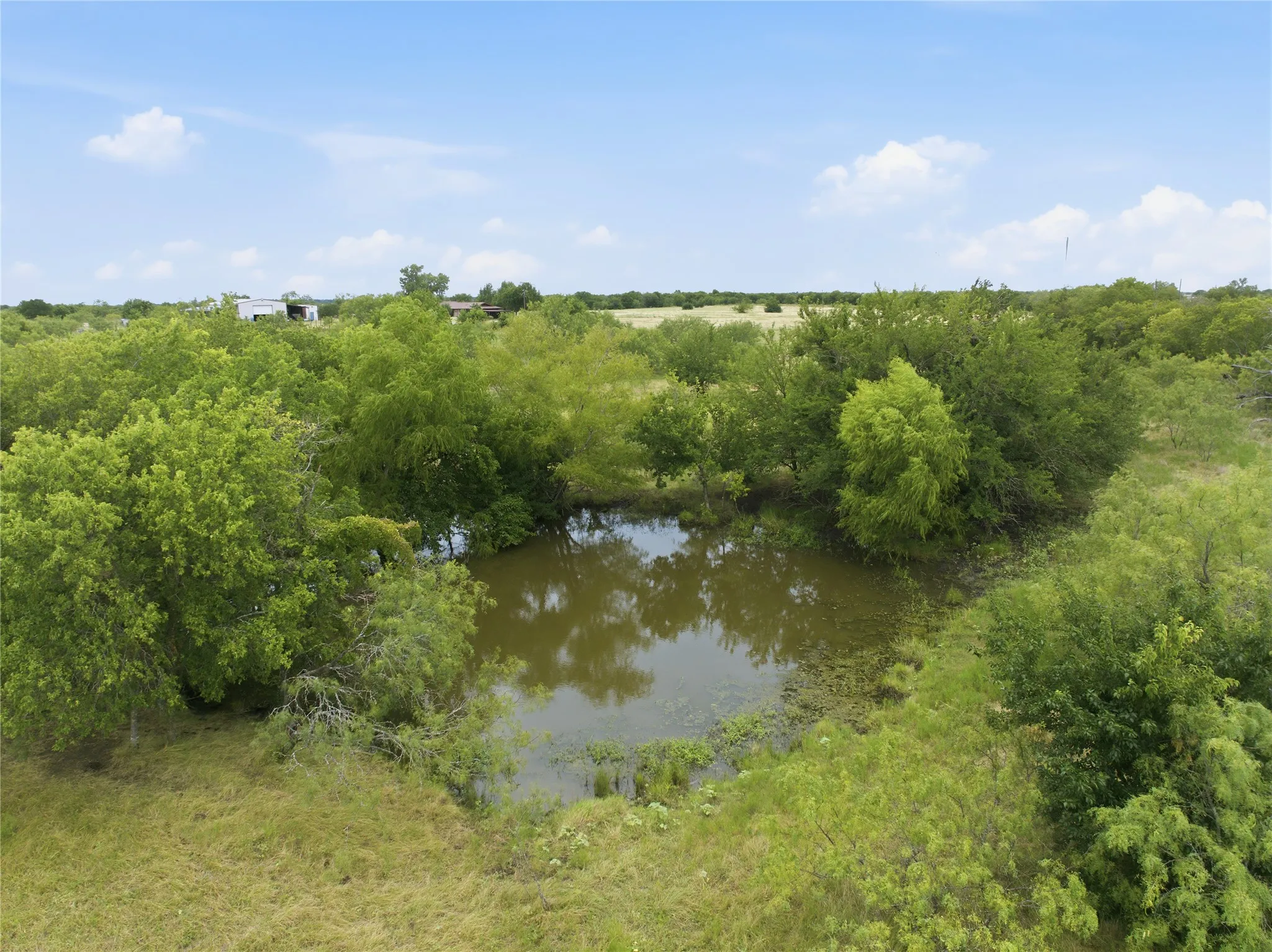 Single Family Residence For Sale in Limestone County , 1594 Lcr 312, Mart, Texas 76664, 5 Bedroom, 3 Bathroom, Garage spaces, 3,200 Sqft, built in 1984, mls#21330761, Real Estate Agent in Mart, Homes For Sale in Limestone county, Homes For Sale in Mart, Realtor in Mart Texas, Real Estate Brokerage Independent Realty Texas, Luminita Cordes Realtor