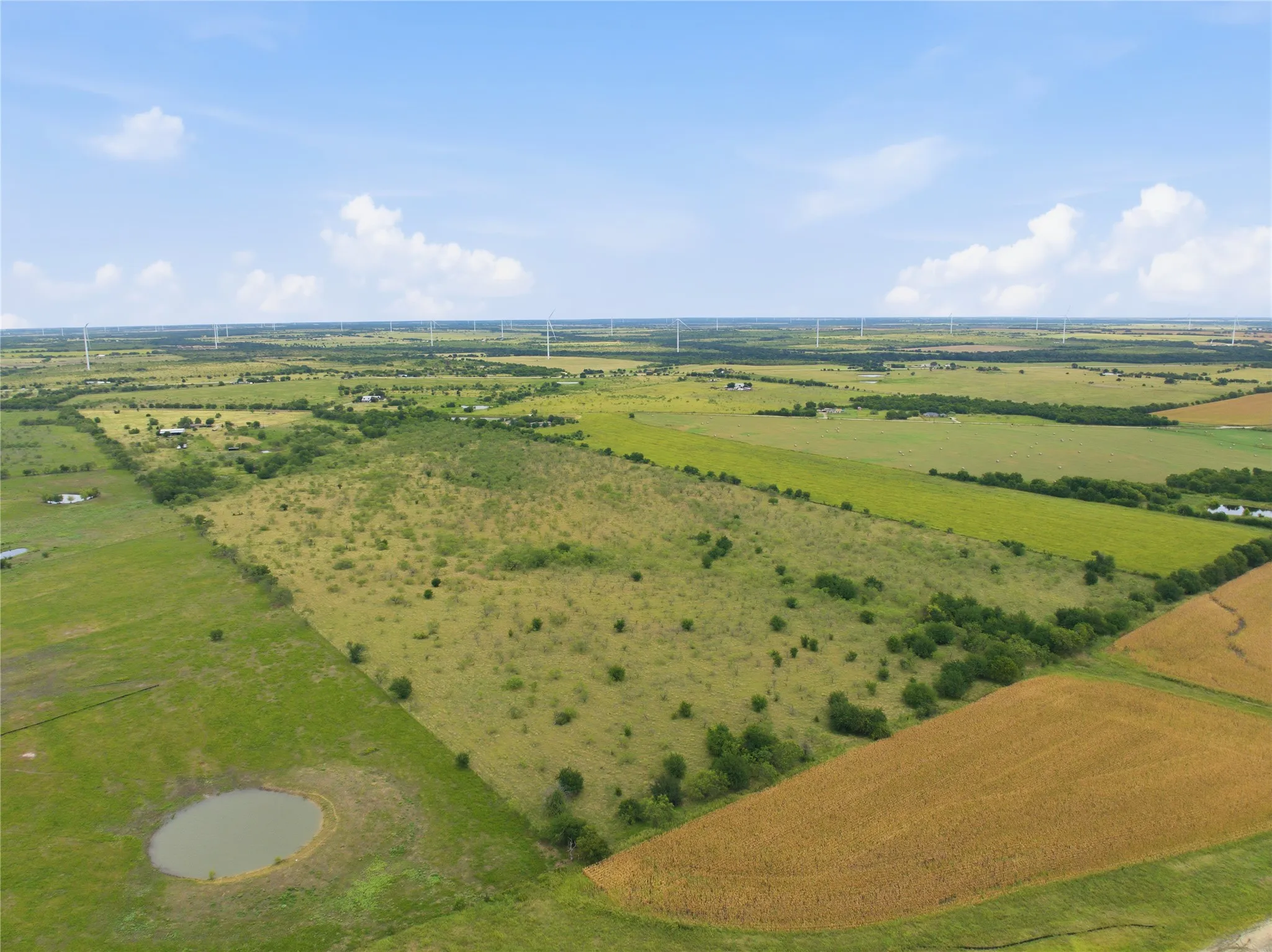 Single Family Residence For Sale in Limestone County , 1594 Lcr 312, Mart, Texas 76664, 5 Bedroom, 3 Bathroom, Garage spaces, 3,200 Sqft, built in 1984, mls#21330761, Real Estate Agent in Mart, Homes For Sale in Limestone county, Homes For Sale in Mart, Realtor in Mart Texas, Real Estate Brokerage Independent Realty Texas, Luminita Cordes Realtor