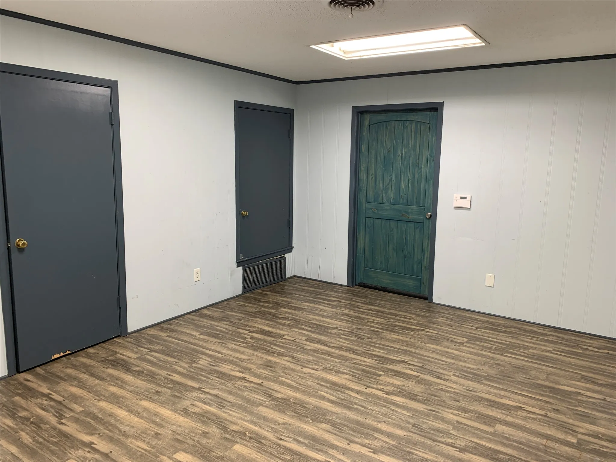 Office For Sale in Henderson County , 201 US Highway 175 Street W, Athens, Texas 75751, 0, 0, Garage spaces, 0 Sqft, built in 1960, mls#21331071, Real Estate Agent in Athens, Homes For Sale in Henderson county, Homes For Sale in Athens, Realtor in Athens Texas, Real Estate Brokerage Independent Realty Texas, Luminita Cordes Realtor