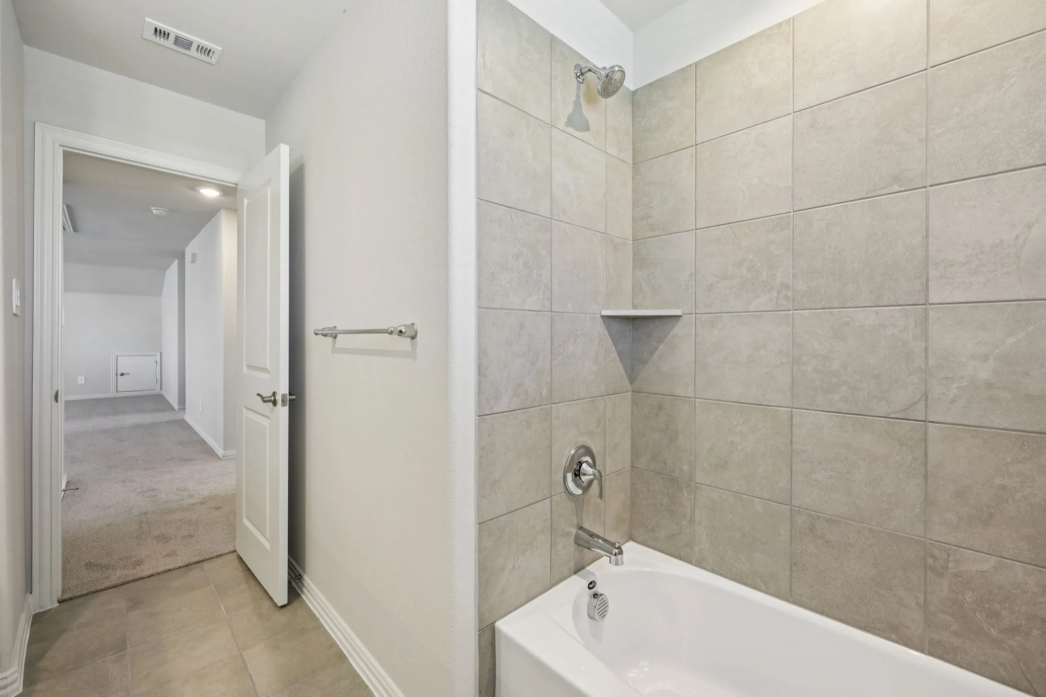 Photo is not of the actual home, but is an inspirational photo of builder’s model home and may depict options, furnishings, and/or decorator features that are not included.