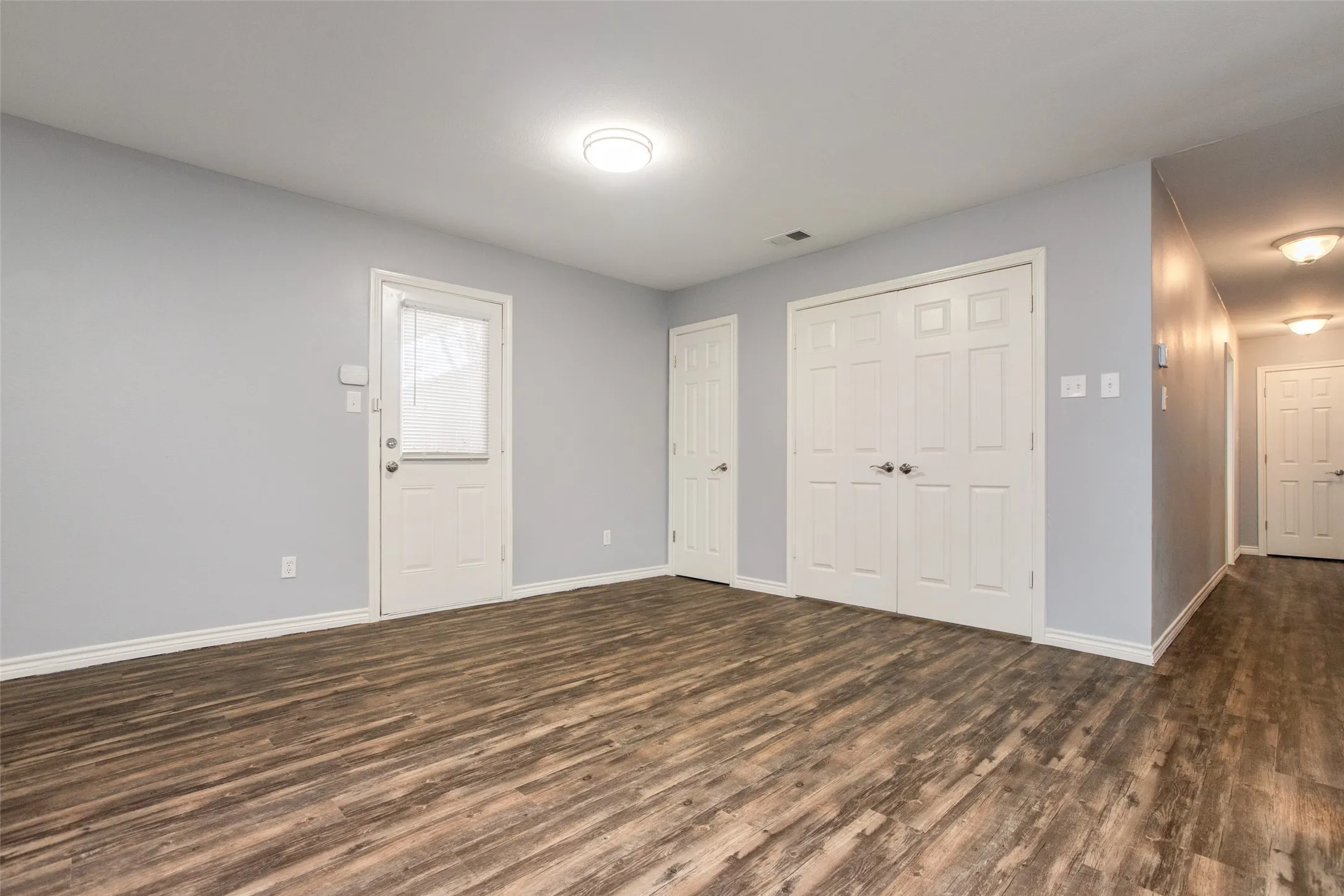 Duplex For Rent in Collin County , 1008 Canal Street A, Mc Kinney, Texas 75069, 3 Bedroom, 2 Bathroom, Garage spaces, 1,213 Sqft, built in 2007, mls#21331069, Real Estate Agent in Mc Kinney, Homes For Rent in Collin county, Homes For Rent in Mc Kinney, Realtor in Mc Kinney Texas, Real Estate Brokerage Independent Realty Texas, Luminita Cordes Realtor