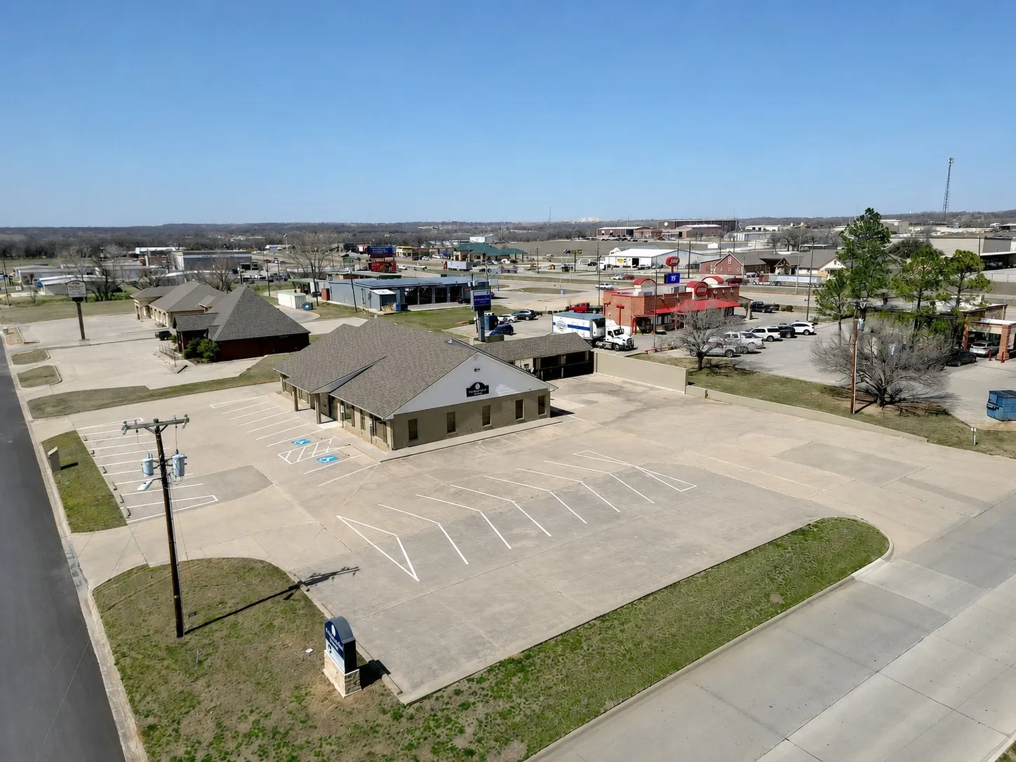Office For Sale in Wise County , 809 Woodrow Wilson Ray Circle, Bridgeport, Texas 76426, 0, 0, Garage spaces, 0 Sqft, built in 1995, Price $1,250,000, mls#21331077, Real Estate Agent in Bridgeport, Homes For Sale in Wise county, Homes For Sale in Bridgeport, Realtor in Bridgeport Texas, Real Estate Brokerage Independent Realty Texas, Luminita Cordes Realtor