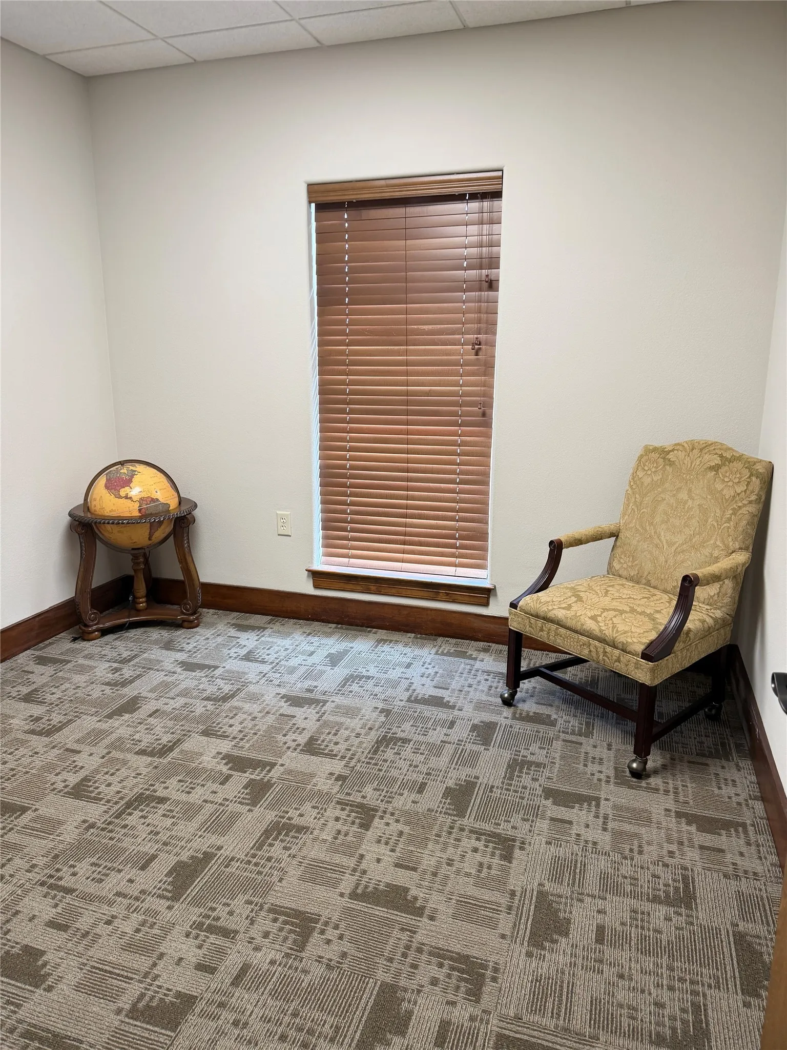 Office For Sale in Wise County , 809 Woodrow Wilson Ray Circle, Bridgeport, Texas 76426, 0, 0, Garage spaces, 0 Sqft, built in 1995, Price $1,250,000, mls#21331077, Real Estate Agent in Bridgeport, Homes For Sale in Wise county, Homes For Sale in Bridgeport, Realtor in Bridgeport Texas, Real Estate Brokerage Independent Realty Texas, Luminita Cordes Realtor