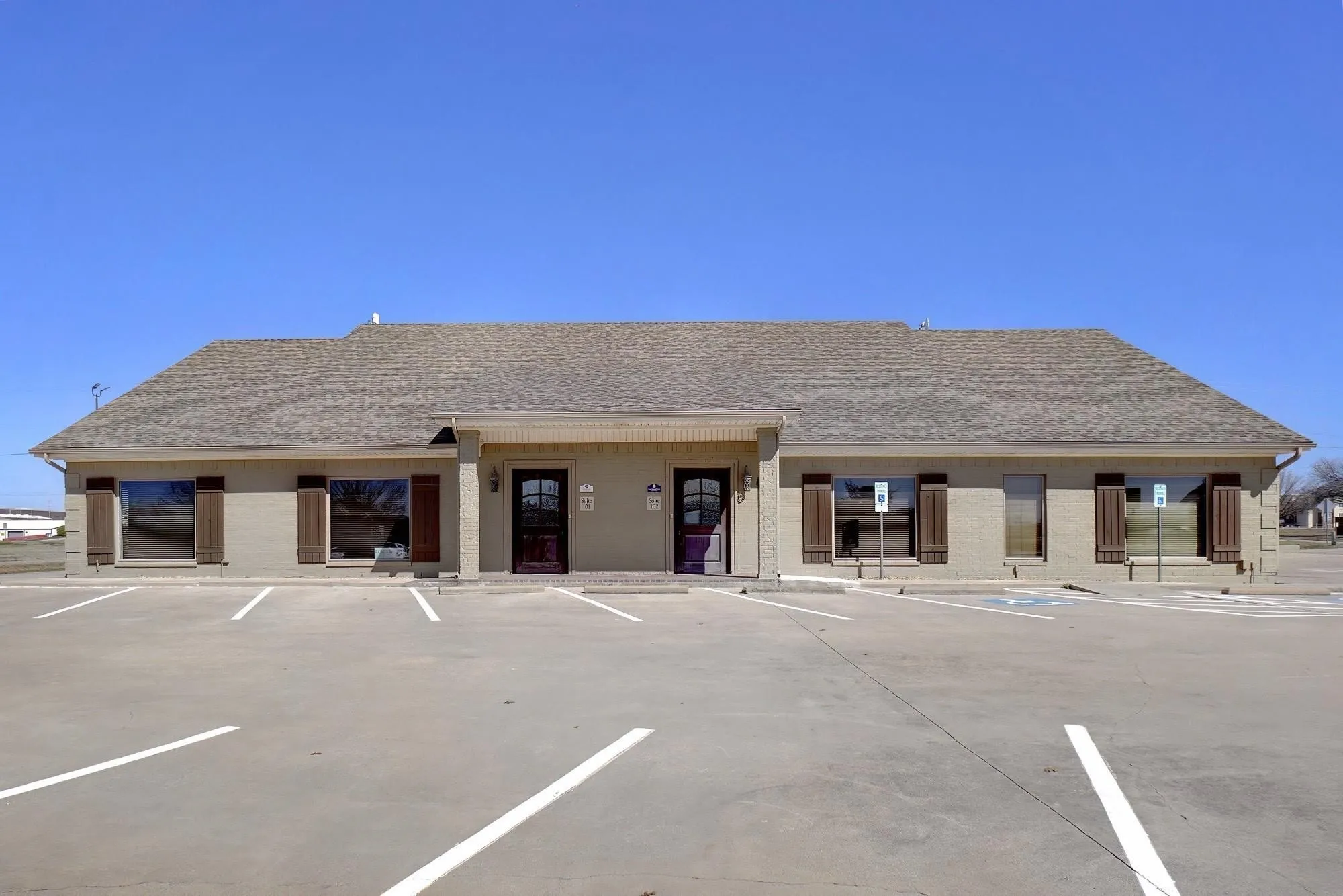 Office For Sale in Wise County , 809 Woodrow Wilson Ray Circle, Bridgeport, Texas 76426, 0, 0, Garage spaces, 0 Sqft, built in 1995, Price $1,250,000, mls#21331077, Real Estate Agent in Bridgeport, Homes For Sale in Wise county, Homes For Sale in Bridgeport, Realtor in Bridgeport Texas, Real Estate Brokerage Independent Realty Texas, Luminita Cordes Realtor