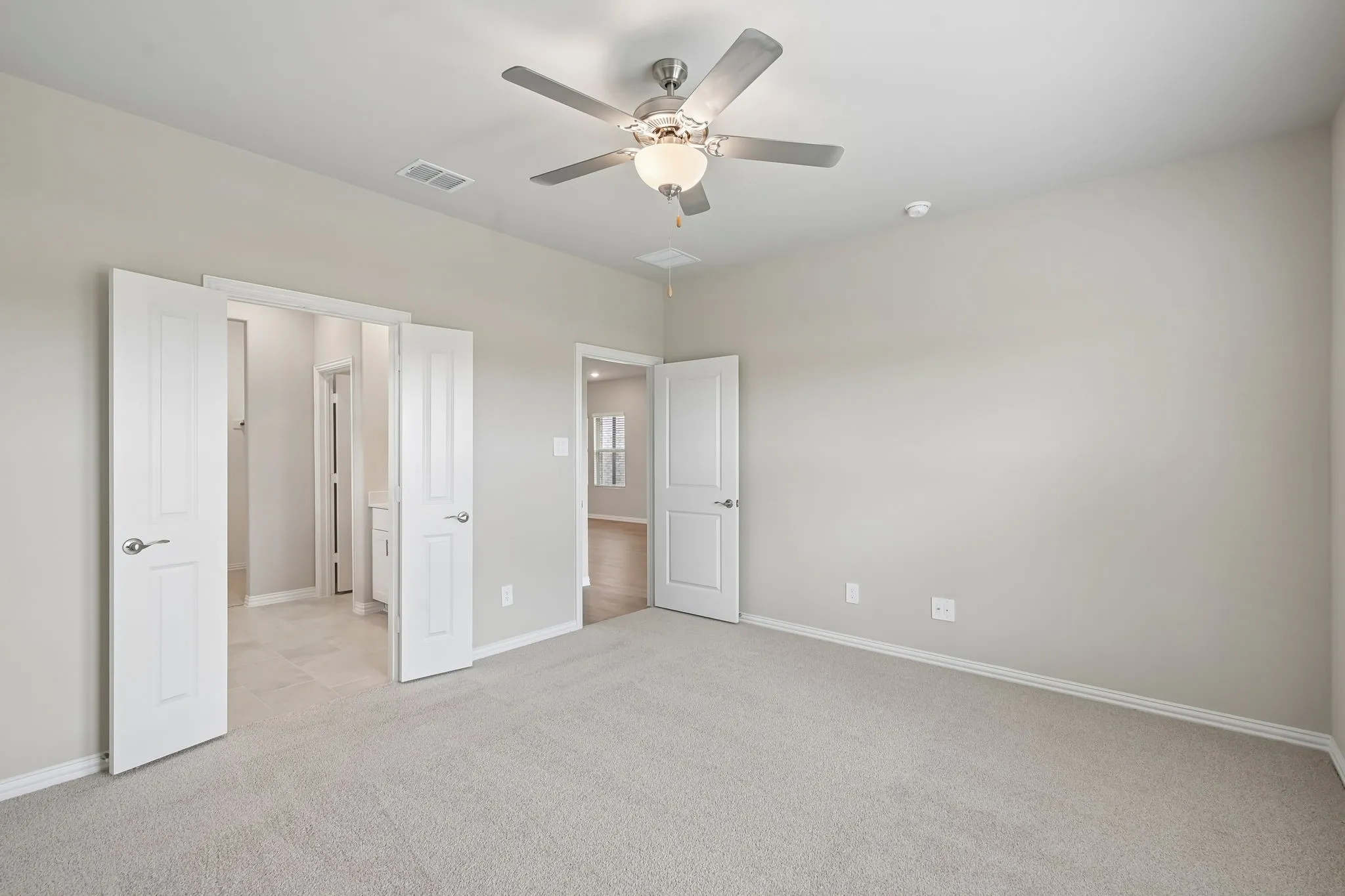 Photo is not of the actual home, but is an inspirational photo of builder’s model home and may depict options, furnishings, and/or decorator features that are not included.