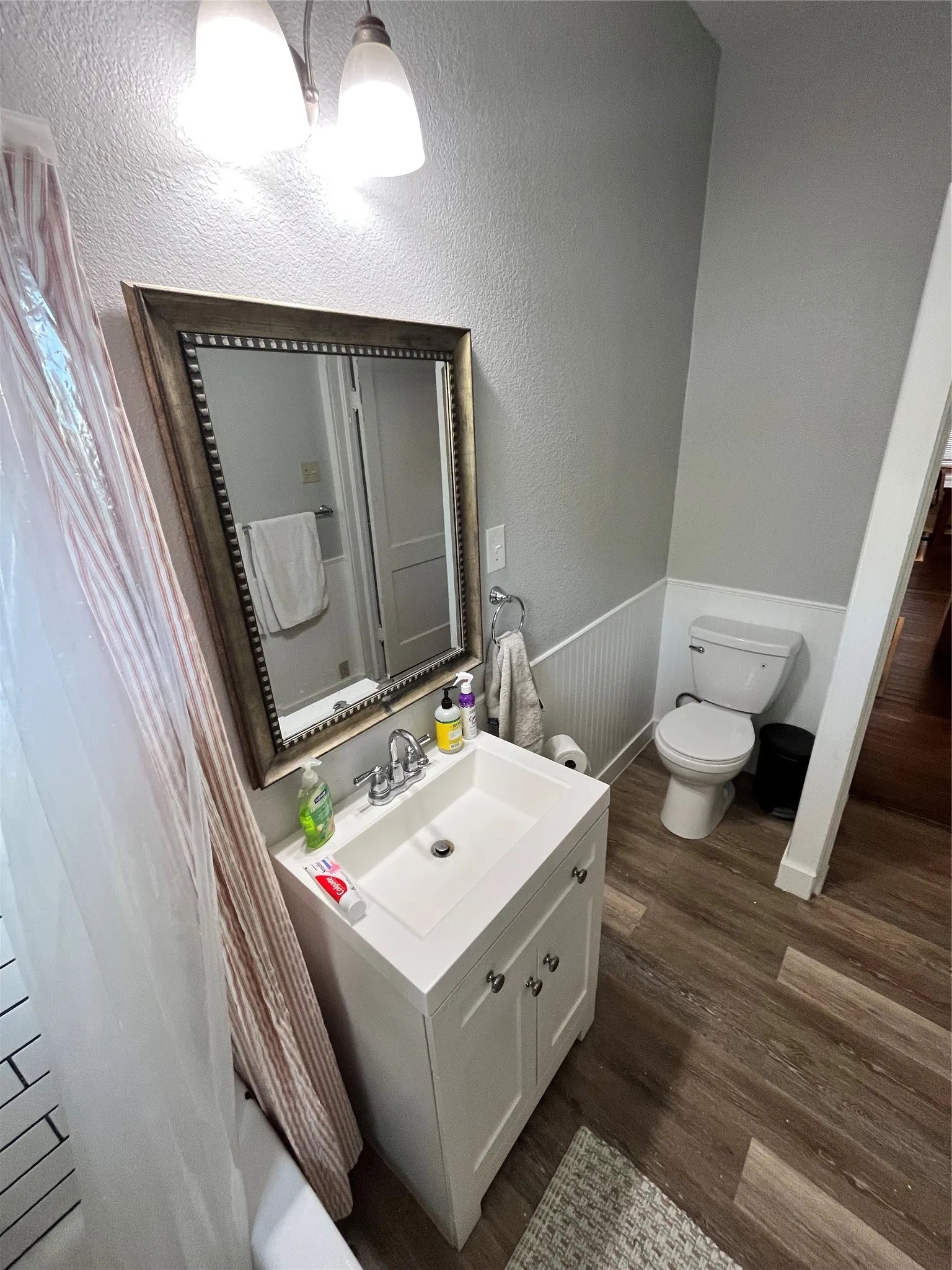 Single Family Residence For Rent in Denton County , 219 Bryan Street, Denton, Texas 76201, 3 Bedroom, 2 Bathroom, Garage spaces, 2,248 Sqft, built in 1955, mls#21328788, Real Estate Agent in Denton, Homes For Rent in Denton county, Homes For Rent in Denton, Realtor in Denton Texas, Real Estate Brokerage Independent Realty Texas, Luminita Cordes Realtor
