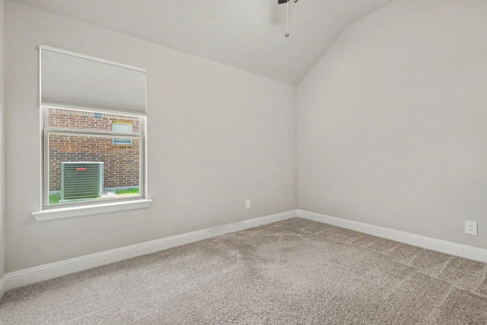 Single Family Residence For Rent in Kaufman County , 312 Eagle Ridge, Forney, Texas 75126, 4 Bedroom, 2 Bathroom, 2 Garage spaces, 2,058 Sqft, built in 2021, mls#21331130, Real Estate Agent in Forney, Homes For Rent in Kaufman county, Homes For Rent in Forney, Realtor in Forney Texas, Real Estate Brokerage Independent Realty Texas, Luminita Cordes Realtor