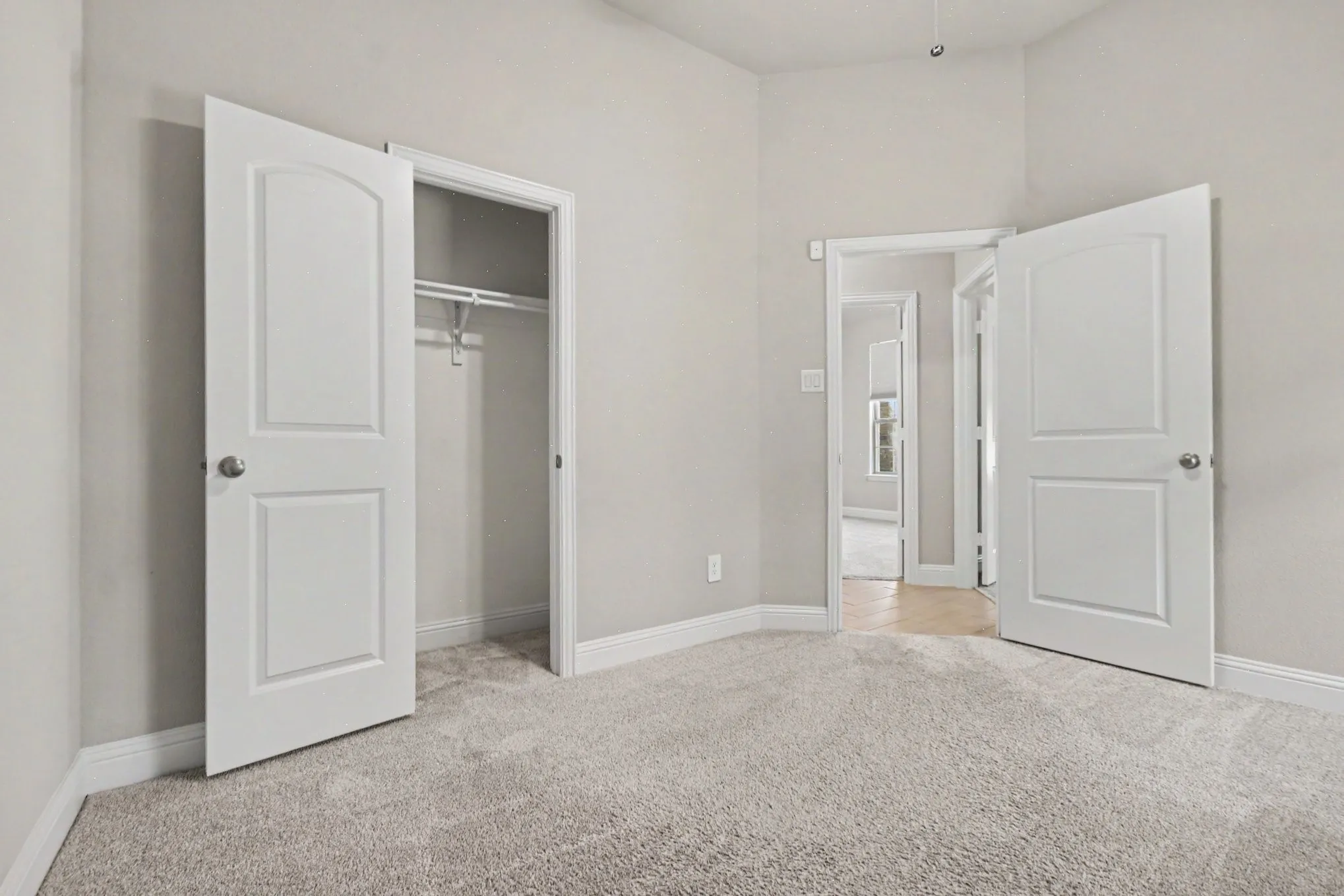Single Family Residence For Rent in Kaufman County , 312 Eagle Ridge, Forney, Texas 75126, 4 Bedroom, 2 Bathroom, 2 Garage spaces, 2,058 Sqft, built in 2021, mls#21331130, Real Estate Agent in Forney, Homes For Rent in Kaufman county, Homes For Rent in Forney, Realtor in Forney Texas, Real Estate Brokerage Independent Realty Texas, Luminita Cordes Realtor