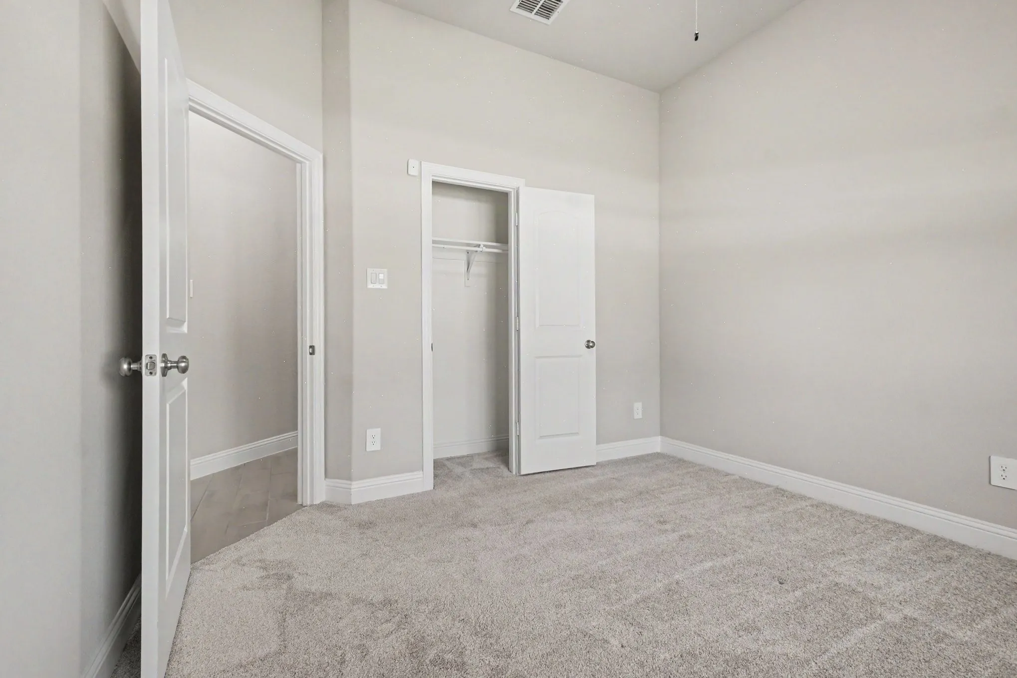 Single Family Residence For Rent in Kaufman County , 312 Eagle Ridge, Forney, Texas 75126, 4 Bedroom, 2 Bathroom, 2 Garage spaces, 2,058 Sqft, built in 2021, mls#21331130, Real Estate Agent in Forney, Homes For Rent in Kaufman county, Homes For Rent in Forney, Realtor in Forney Texas, Real Estate Brokerage Independent Realty Texas, Luminita Cordes Realtor