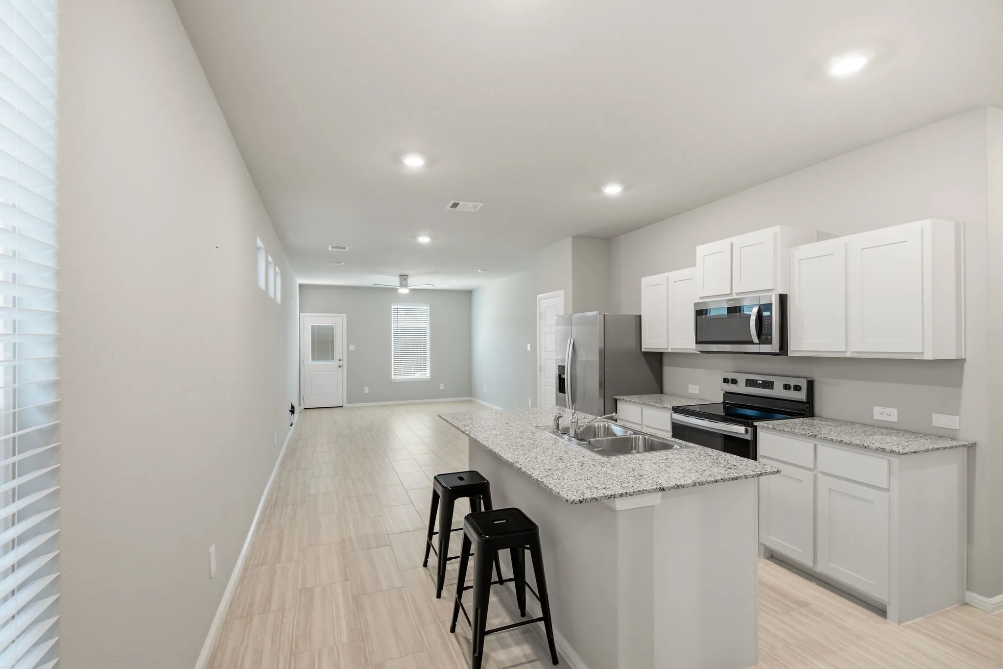 Single Family Residence For Rent in Tarrant County , 3020 Pecan Farm Lane, Fort Worth, Texas 76140, 3 Bedroom, 2 Bathroom, 1 Garage spaces, 1,279 Sqft, built in 2025, mls#21331059, Real Estate Agent in Fort Worth, Homes For Rent in Tarrant county, Homes For Rent in Fort Worth, Realtor in Fort Worth Texas, Real Estate Brokerage Independent Realty Texas, Luminita Cordes Realtor