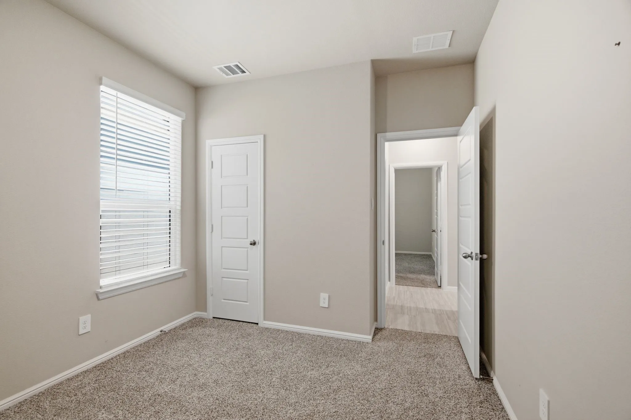 Single Family Residence For Rent in Tarrant County , 3020 Pecan Farm Lane, Fort Worth, Texas 76140, 3 Bedroom, 2 Bathroom, 1 Garage spaces, 1,279 Sqft, built in 2025, mls#21331059, Real Estate Agent in Fort Worth, Homes For Rent in Tarrant county, Homes For Rent in Fort Worth, Realtor in Fort Worth Texas, Real Estate Brokerage Independent Realty Texas, Luminita Cordes Realtor
