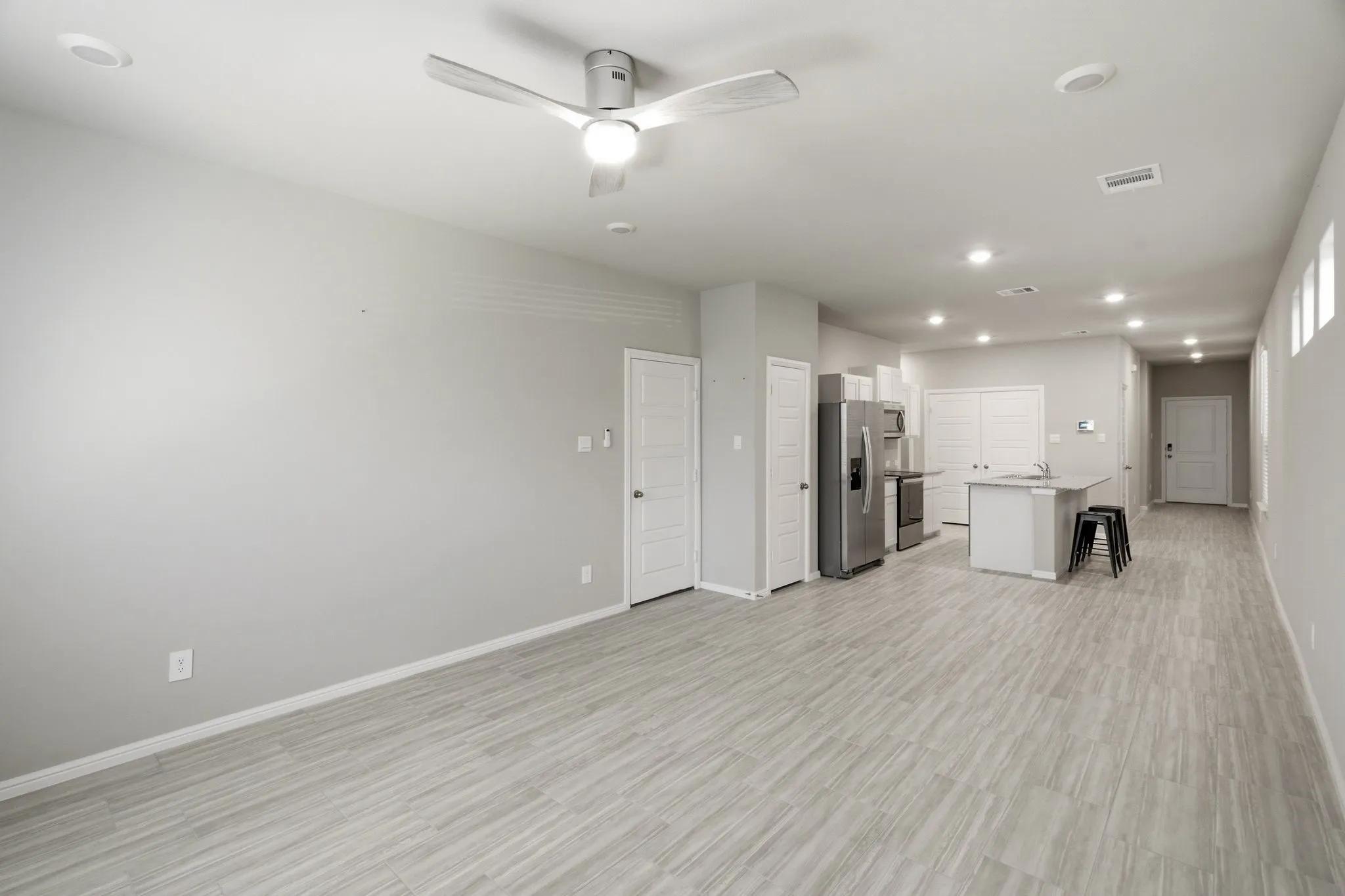 Single Family Residence For Rent in Tarrant County , 3020 Pecan Farm Lane, Fort Worth, Texas 76140, 3 Bedroom, 2 Bathroom, 1 Garage spaces, 1,279 Sqft, built in 2025, mls#21331059, Real Estate Agent in Fort Worth, Homes For Rent in Tarrant county, Homes For Rent in Fort Worth, Realtor in Fort Worth Texas, Real Estate Brokerage Independent Realty Texas, Luminita Cordes Realtor