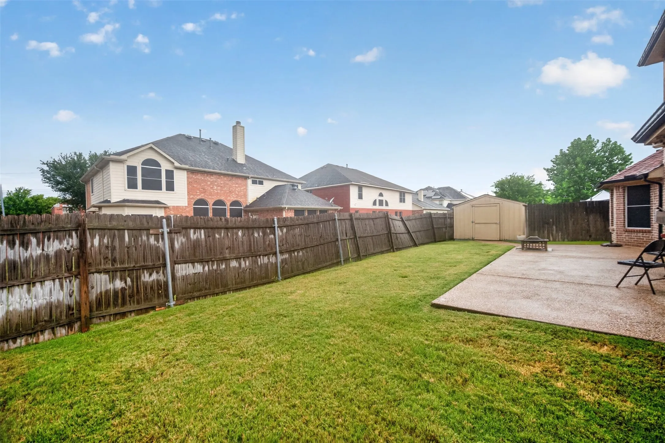 Single Family Residence For Sale in Tarrant County , 701 Boone Trail, Mansfield, Texas 76063, 4 Bedroom, 3 Bathroom, 2 Garage spaces, 3,162 Sqft, built in 2001, mls#21330529, Real Estate Agent in Mansfield, Homes For Sale in Tarrant county, Homes For Sale in Mansfield, Realtor in Mansfield Texas, Real Estate Brokerage Independent Realty Texas, Luminita Cordes Realtor