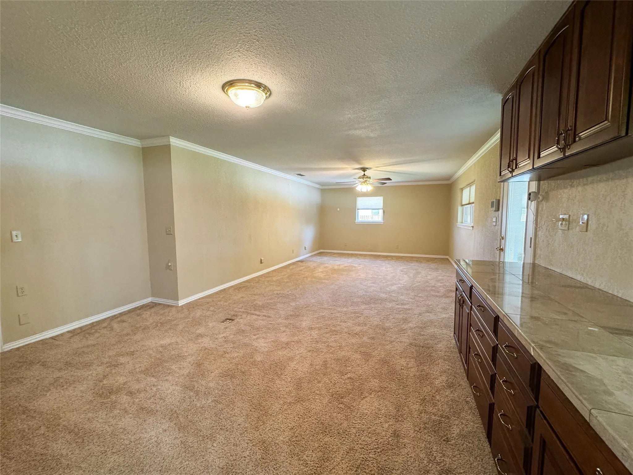 Apartment For Sale in Haskell County , 1102 N Avenue G, Haskell, Texas 79521, 4 Bedroom, 3 Bathroom, 2 Garage spaces, 4,402 Sqft, built in 1965, mls#21330675, Real Estate Agent in Haskell, Homes For Sale in Haskell county, Homes For Sale in Haskell, Realtor in Haskell Texas, Real Estate Brokerage Independent Realty Texas, Luminita Cordes Realtor