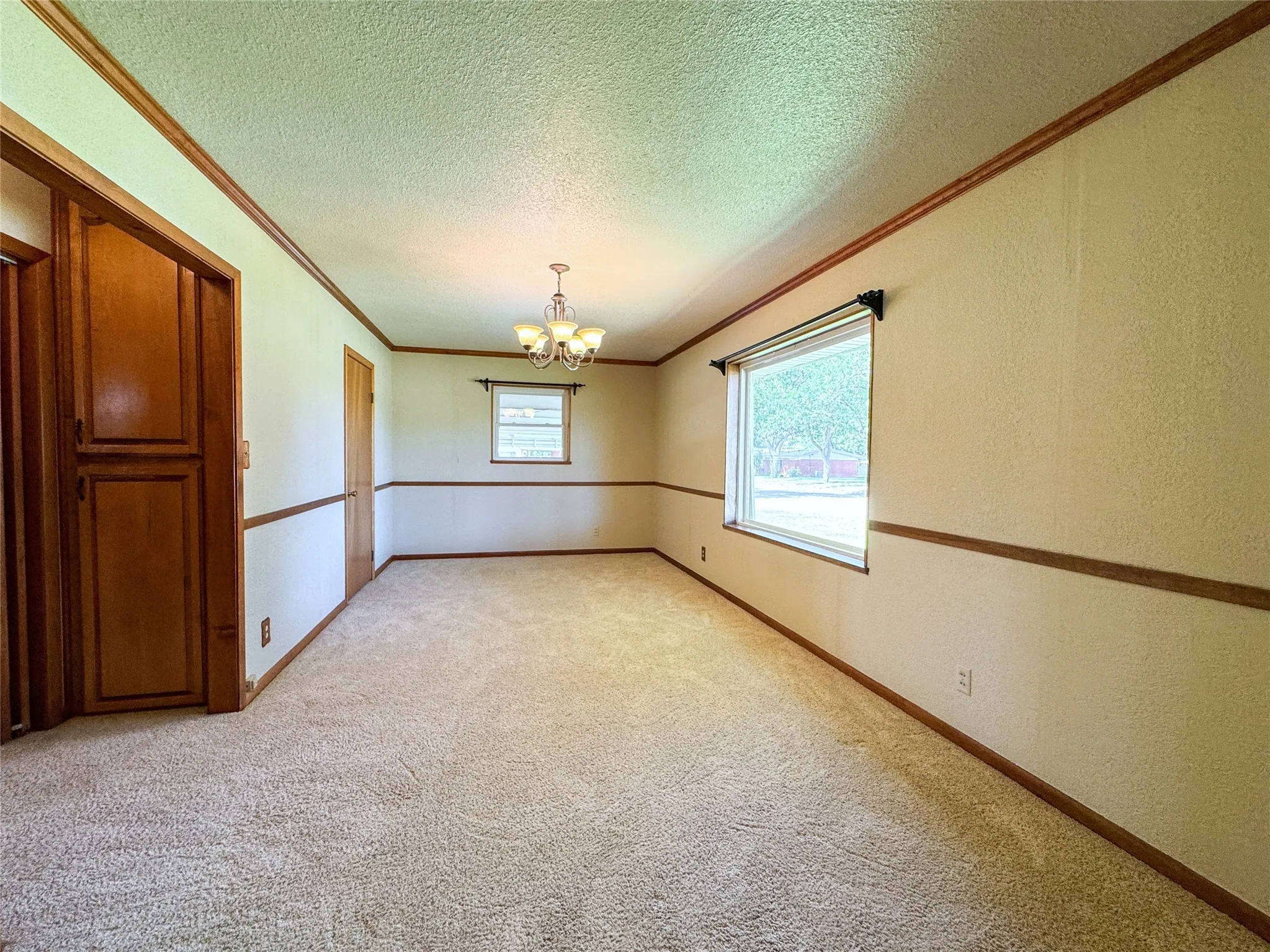 Apartment For Sale in Haskell County , 1102 N Avenue G, Haskell, Texas 79521, 4 Bedroom, 3 Bathroom, 2 Garage spaces, 4,402 Sqft, built in 1965, mls#21330675, Real Estate Agent in Haskell, Homes For Sale in Haskell county, Homes For Sale in Haskell, Realtor in Haskell Texas, Real Estate Brokerage Independent Realty Texas, Luminita Cordes Realtor