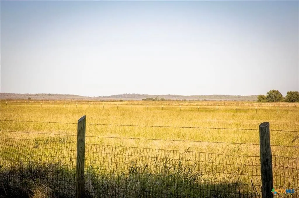 Single Family Residence For Sale in Coryell County , 16455 FM 107, Moody, Texas 76557, 4 Bedroom, 2 Bathroom, Garage spaces, 2,772 Sqft, built in 1914, mls#21330914, Real Estate Agent in Moody, Homes For Sale in Coryell county, Homes For Sale in Moody, Realtor in Moody Texas, Real Estate Brokerage Independent Realty Texas, Luminita Cordes Realtor