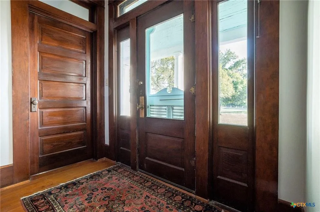 Single Family Residence For Sale in Coryell County , 16455 FM 107, Moody, Texas 76557, 4 Bedroom, 2 Bathroom, Garage spaces, 2,772 Sqft, built in 1914, mls#21330914, Real Estate Agent in Moody, Homes For Sale in Coryell county, Homes For Sale in Moody, Realtor in Moody Texas, Real Estate Brokerage Independent Realty Texas, Luminita Cordes Realtor