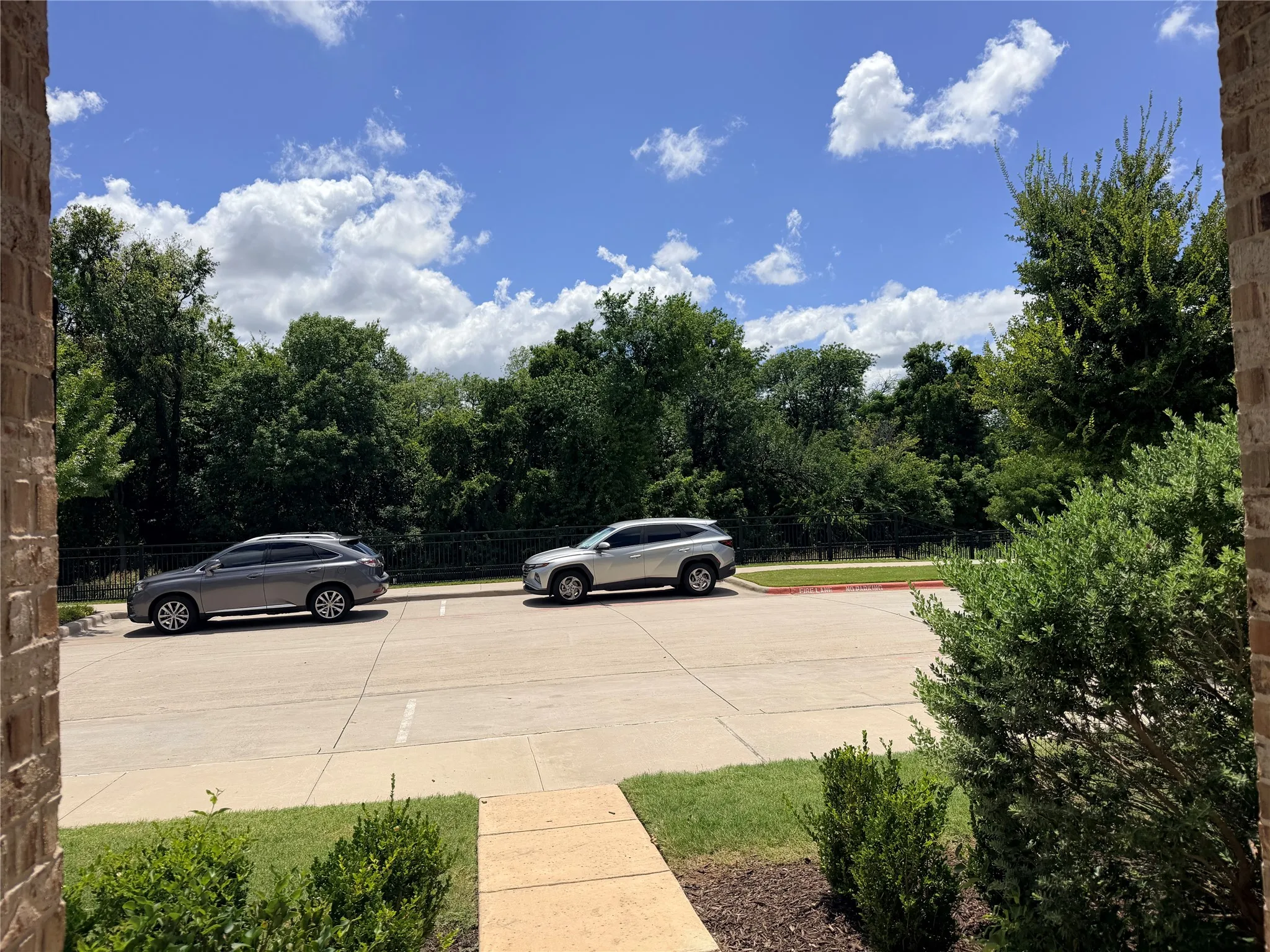 Townhouse For Rent in Collin County , 1924 Mc Clane Drive, Allen, Texas 75013, 3 Bedroom, 3 Bathroom, 2 Garage spaces, 1,886 Sqft, built in 2022, mls#21330350, Real Estate Agent in Allen, Homes For Rent in Collin county, Homes For Rent in Allen, Realtor in Allen Texas, Real Estate Brokerage Independent Realty Texas, Luminita Cordes Realtor