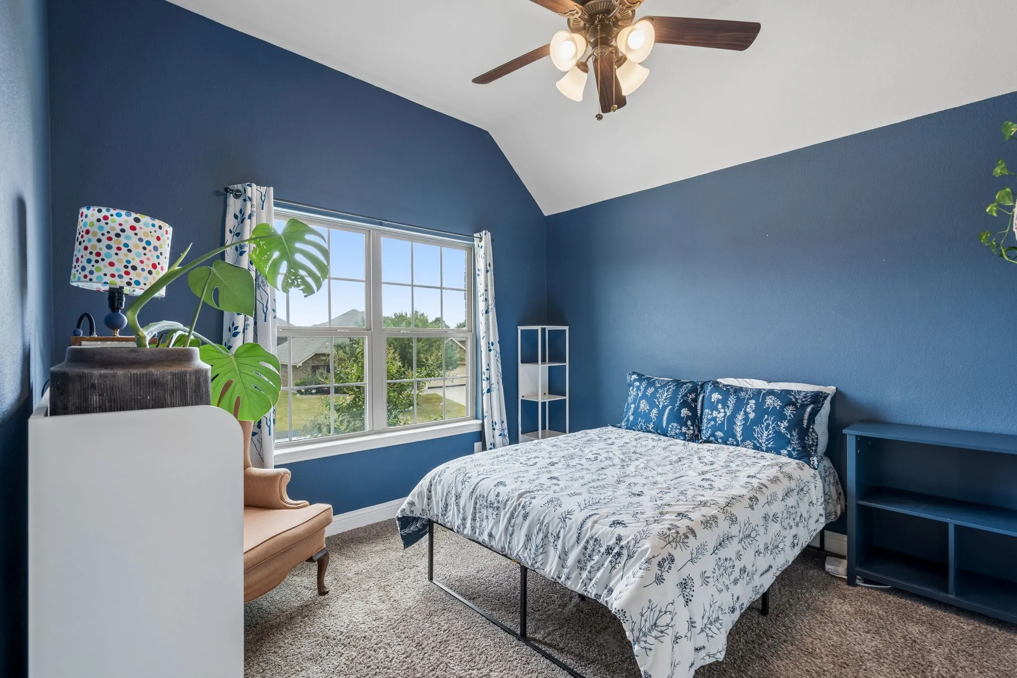 Single Family Residence For Rent in Kaufman County , 127 Hillcrest Way, Crandall, Texas 75114, 4 Bedroom, 4 Bathroom, 2 Garage spaces, 2,686 Sqft, built in 2017, mls#21329178, Real Estate Agent in Crandall, Homes For Rent in Kaufman county, Homes For Rent in Crandall, Realtor in Crandall Texas, Real Estate Brokerage Independent Realty Texas, Luminita Cordes Realtor