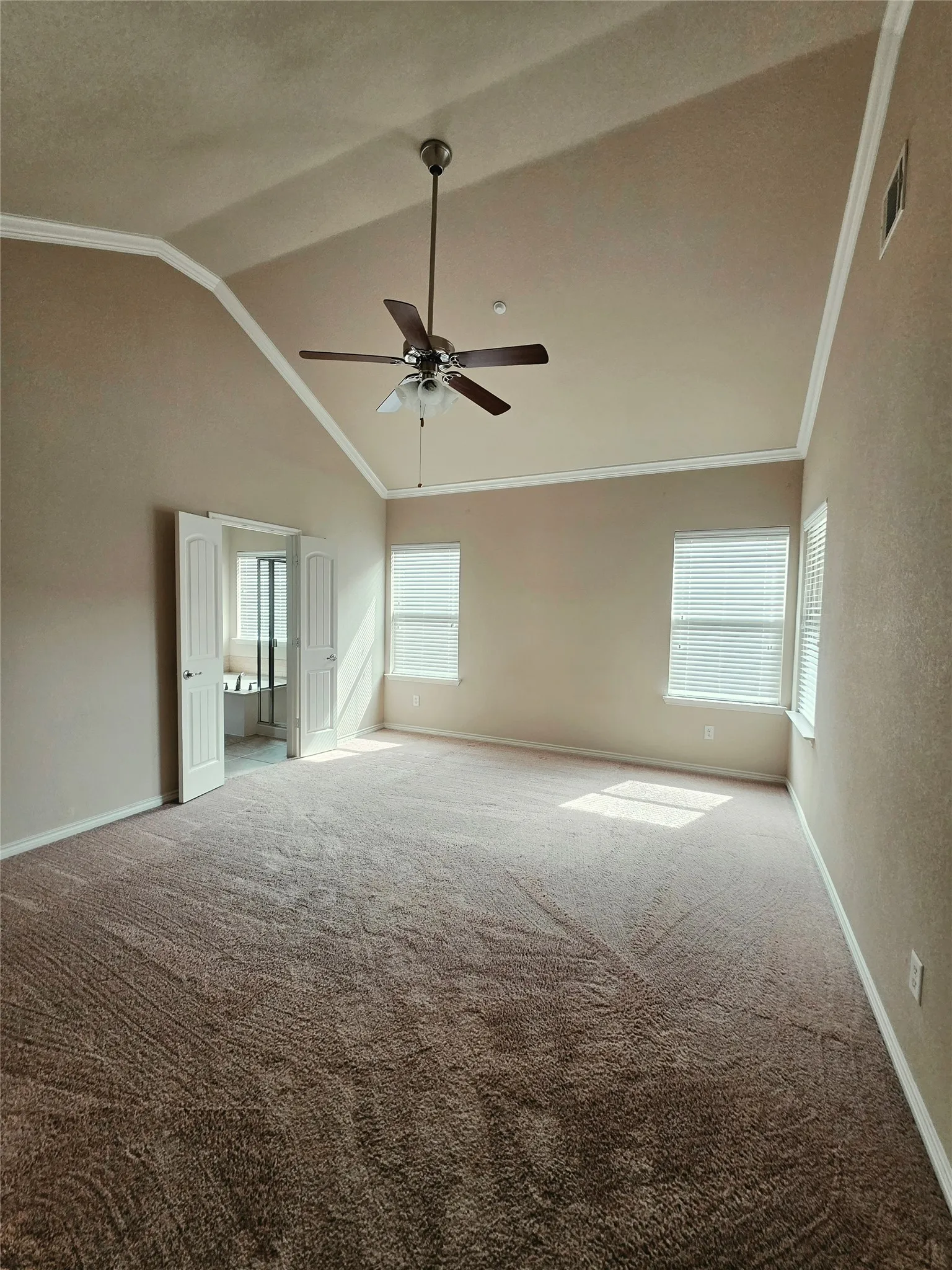 Townhouse For Rent in Collin County , 8717 Whitehead Street, Mc Kinney, Texas 75070, 2 Bedroom, 3 Bathroom, 2 Garage spaces, 1,926 Sqft, built in 2012, mls#21331176, Real Estate Agent in Mc Kinney, Homes For Rent in Collin county, Homes For Rent in Mc Kinney, Realtor in Mc Kinney Texas, Real Estate Brokerage Independent Realty Texas, Luminita Cordes Realtor