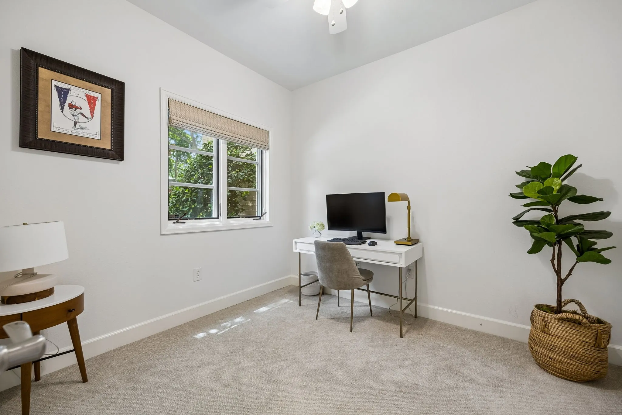 Condominium For Sale in Dallas County , 3210 Carlisle Street 48, Dallas, Texas 75204, 2 Bedroom, 3 Bathroom, 2 Garage spaces, 1,622 Sqft, built in 2006, mls#21331098, Real Estate Agent in Dallas, Homes For Sale in Dallas county, Homes For Sale in Dallas, Realtor in Dallas Texas, Real Estate Brokerage Independent Realty Texas, Luminita Cordes Realtor