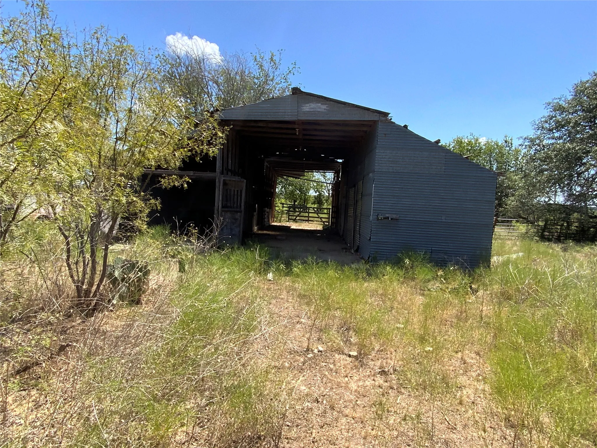 Ranch For Sale in Comanche County , TDB Fm 2486, Gustine, Texas 76455, 0, 0, Garage spaces, 0 Sqft, built in 1870, mls#21331185, Real Estate Agent in Gustine, Homes For Sale in Comanche county, Homes For Sale in Gustine, Realtor in Gustine Texas, Real Estate Brokerage Independent Realty Texas, Luminita Cordes Realtor
