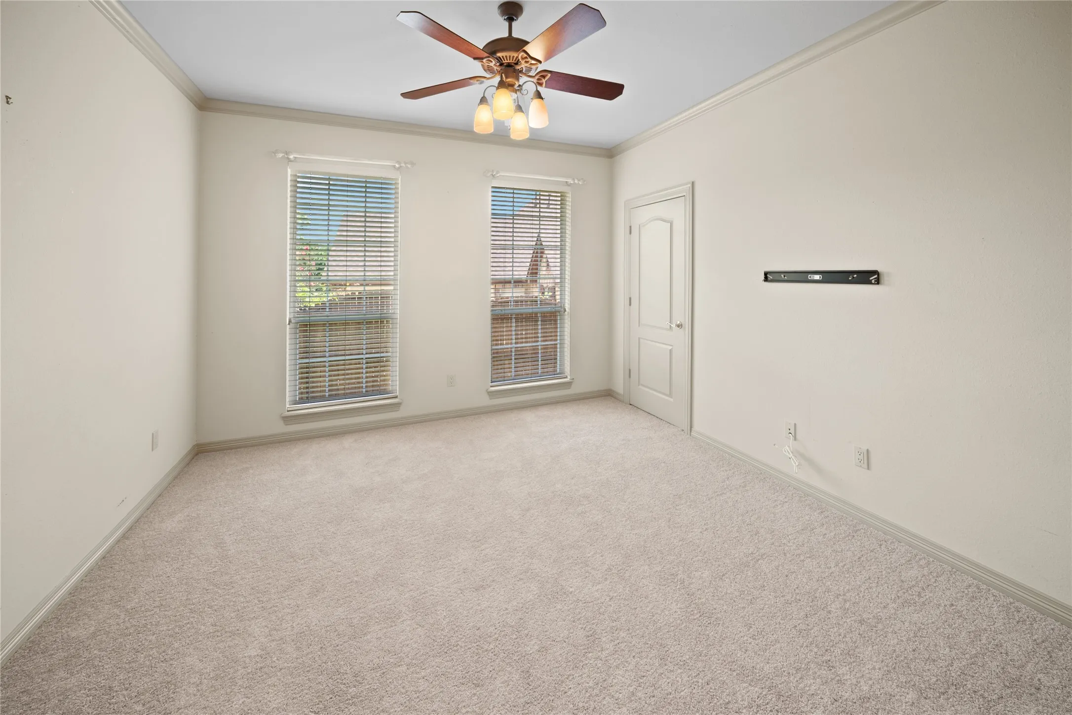 Single Family Residence For Sale in Smith County , 7402 Hollytree Drive, Tyler, Texas 75703, 4 Bedrooms, 4 Bathrooms, 8 Garage spaces, 6,676 Sqft, built in 1998, Price $995,000, mls#21330783, Real Estate Agent in Tyler, Homes For Sale in Smith county, Homes For Sale in Tyler, Realtor in Tyler Texas, Real Estate Brokerage Independent Realty Texas, Luminita Cordes Realtor