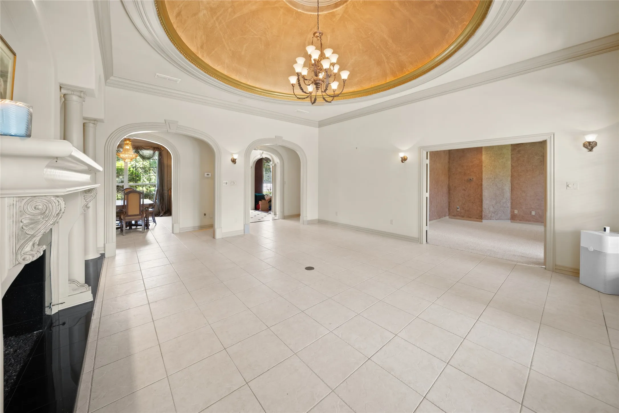 Single Family Residence For Sale in Smith County , 7402 Hollytree Drive, Tyler, Texas 75703, 4 Bedrooms, 4 Bathrooms, 8 Garage spaces, 6,676 Sqft, built in 1998, Price $995,000, mls#21330783, Real Estate Agent in Tyler, Homes For Sale in Smith county, Homes For Sale in Tyler, Realtor in Tyler Texas, Real Estate Brokerage Independent Realty Texas, Luminita Cordes Realtor