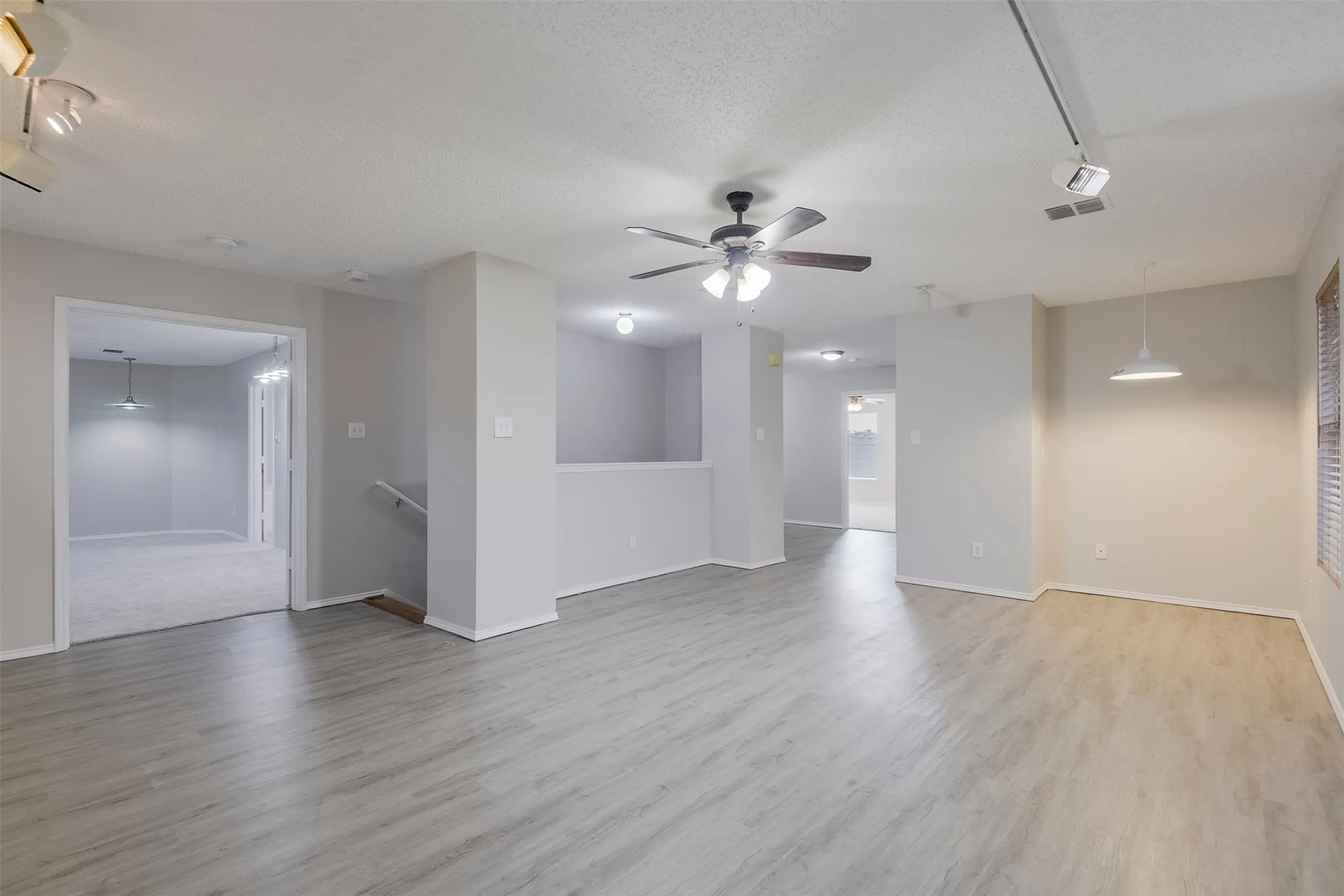Single Family Residence For Rent in Tarrant County , 5525 Ventura Street, Fort Worth, Texas 76244, 5 Bedroom, 3 Bathroom, 2 Garage spaces, 3,420 Sqft, built in 2002, mls#21331184, Real Estate Agent in Fort Worth, Homes For Rent in Tarrant county, Homes For Rent in Fort Worth, Realtor in Fort Worth Texas, Real Estate Brokerage Independent Realty Texas, Luminita Cordes Realtor