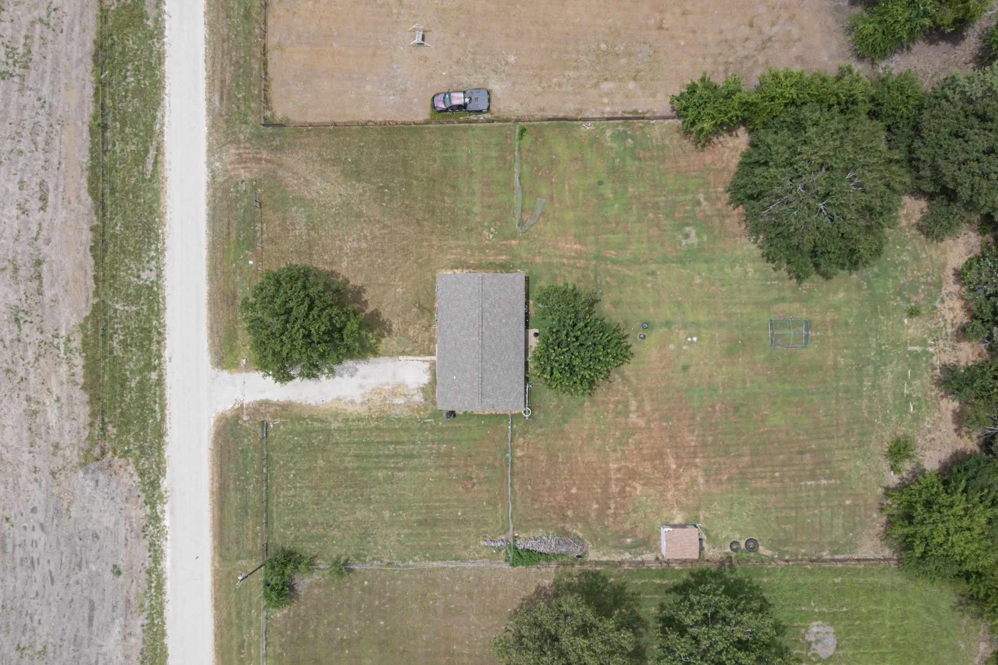Single Family Residence For Rent in Kaufman County , 10332 Grabbs Lane, Terrell, Texas 75161, 4 Bedroom, 2 Bathroom, Garage spaces, 1,384 Sqft, built in 1972, mls#21331215, Real Estate Agent in Terrell, Homes For Rent in Kaufman county, Homes For Rent in Terrell, Realtor in Terrell Texas, Real Estate Brokerage Independent Realty Texas, Luminita Cordes Realtor