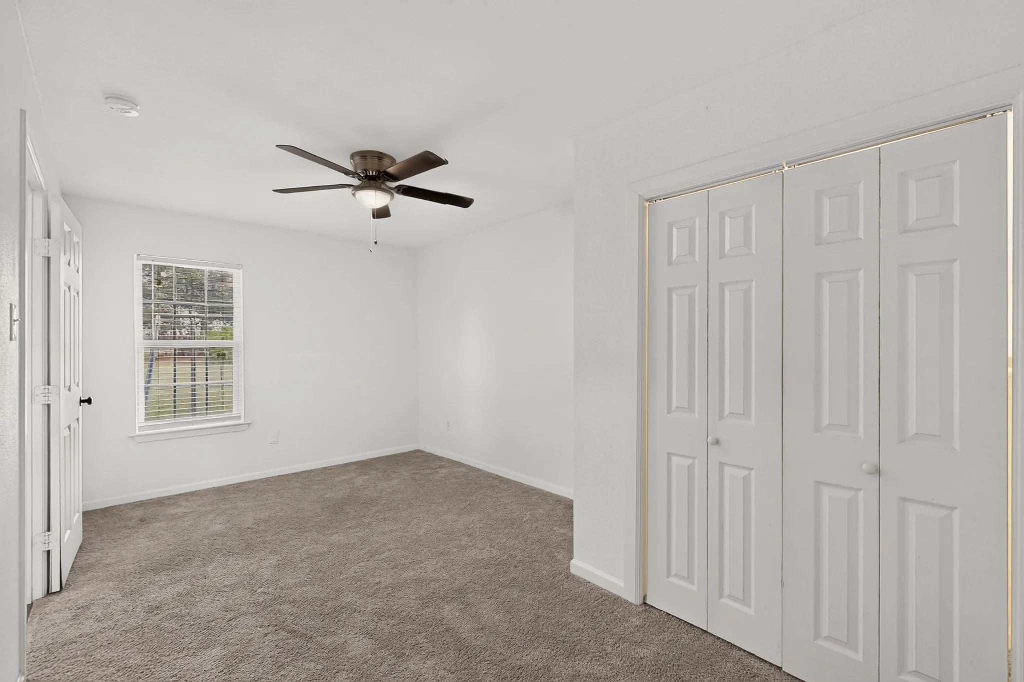 Single Family Residence For Rent in Kaufman County , 10332 Grabbs Lane, Terrell, Texas 75161, 4 Bedroom, 2 Bathroom, Garage spaces, 1,384 Sqft, built in 1972, mls#21331215, Real Estate Agent in Terrell, Homes For Rent in Kaufman county, Homes For Rent in Terrell, Realtor in Terrell Texas, Real Estate Brokerage Independent Realty Texas, Luminita Cordes Realtor
