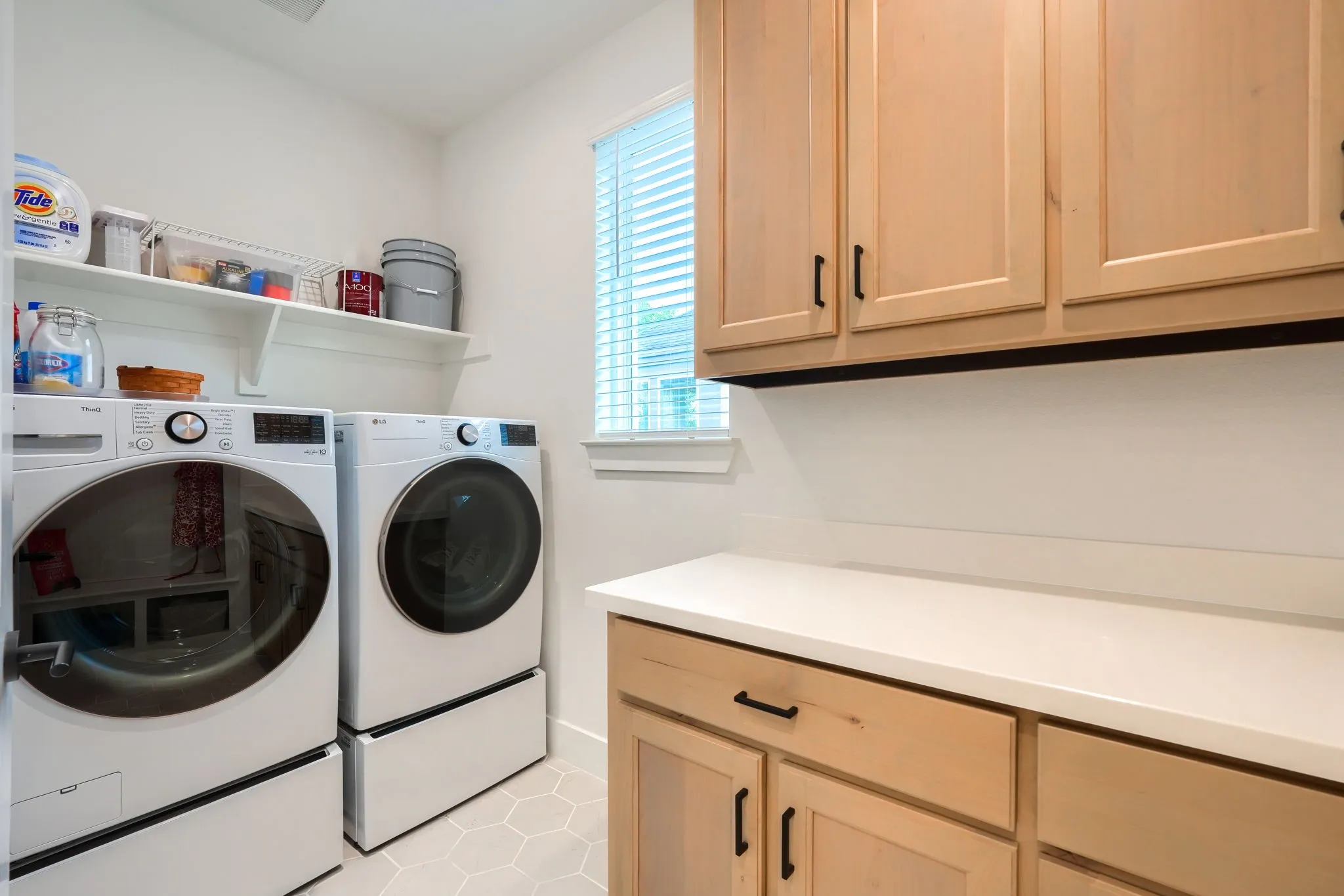 Single Family Residence For Sale in Rockwall County , 1930 Benedetto Way, Mclendon Chisholm, Texas 75032, 4 Bedroom, 4 Bathroom, 3 Garage spaces, 2,840 Sqft, built in 2024, mls#21330880, Real Estate Agent in Mclendon Chisholm, Homes For Sale in Rockwall county, Homes For Sale in Mclendon Chisholm, Realtor in Mclendon Chisholm Texas, Real Estate Brokerage Independent Realty Texas, Luminita Cordes Realtor