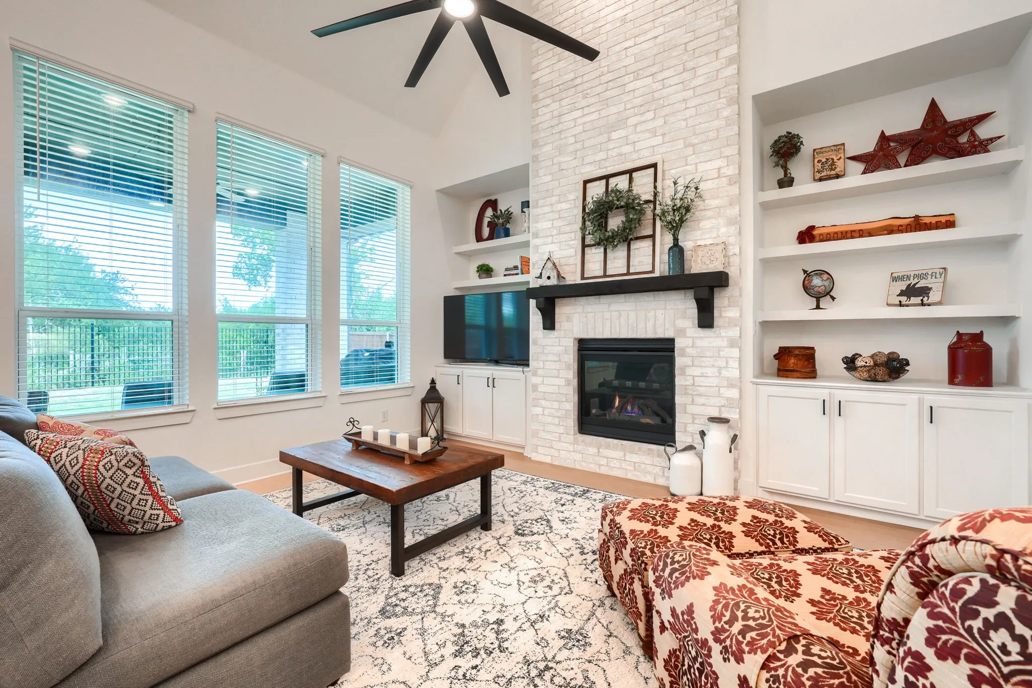 Single Family Residence For Sale in Rockwall County , 1930 Benedetto Way, Mclendon Chisholm, Texas 75032, 4 Bedroom, 4 Bathroom, 3 Garage spaces, 2,840 Sqft, built in 2024, mls#21330880, Real Estate Agent in Mclendon Chisholm, Homes For Sale in Rockwall county, Homes For Sale in Mclendon Chisholm, Realtor in Mclendon Chisholm Texas, Real Estate Brokerage Independent Realty Texas, Luminita Cordes Realtor
