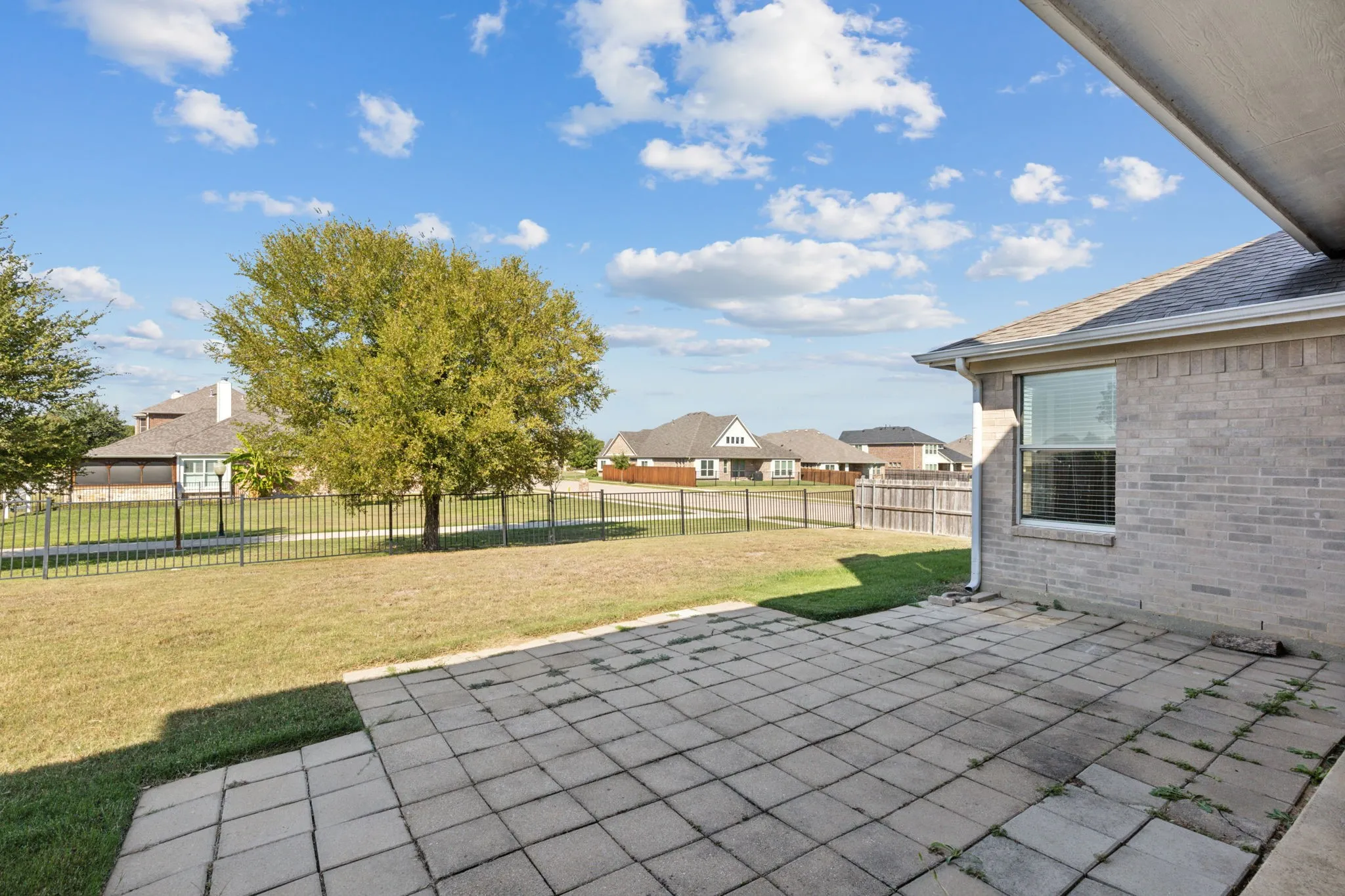 Single Family Residence For Rent in Denton County , 5100 Brookside Drive, Denton, Texas 76226, 5 Bedroom, 4 Bathroom, 2 Garage spaces, 2,940 Sqft, built in 2004, mls#21331236, Real Estate Agent in Denton, Homes For Rent in Denton county, Homes For Rent in Denton, Realtor in Denton Texas, Real Estate Brokerage Independent Realty Texas, Luminita Cordes Realtor