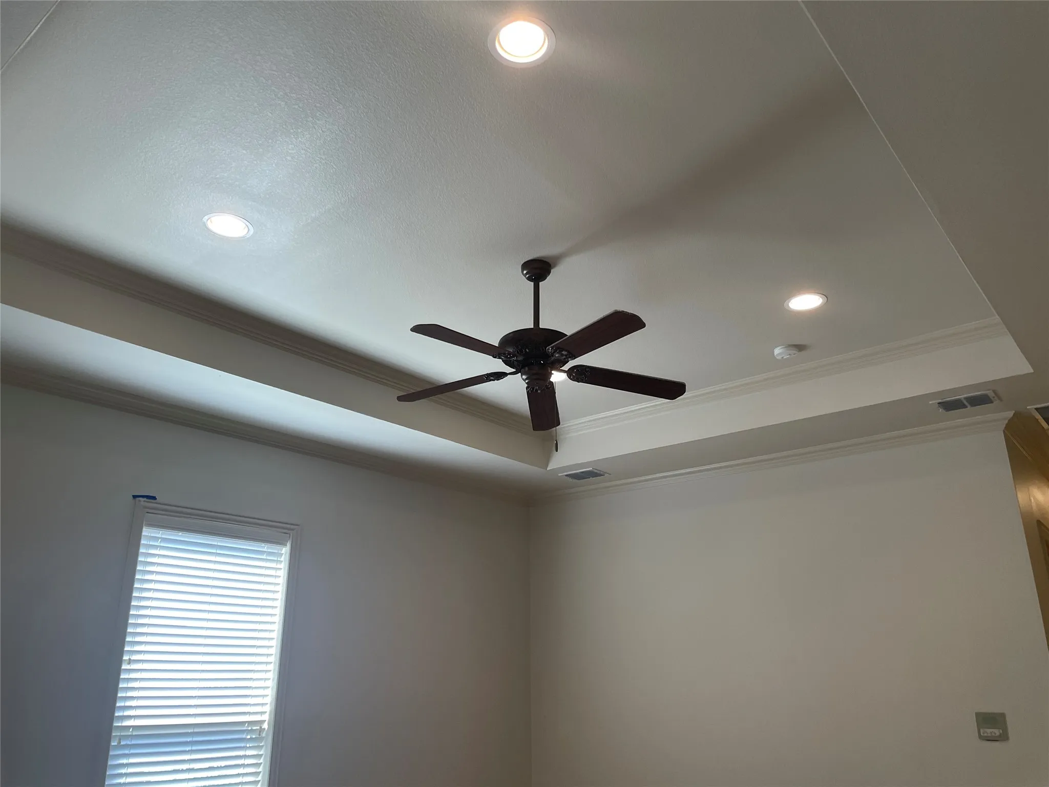 Single Family Residence For Rent in Rockwall County , 326 Harborview Drive, Rockwall, Texas 75032, 3 Bedrooms, 2 Bathrooms, 3 Garage spaces, 2,744 Sqft, built in 2007, Price $3,100, mls#21331115, Real Estate Agent in Rockwall, Homes For Rent in Rockwall county, Homes For Rent in Rockwall, Realtor in Rockwall Texas, Real Estate Brokerage Independent Realty Texas, Luminita Cordes Realtor