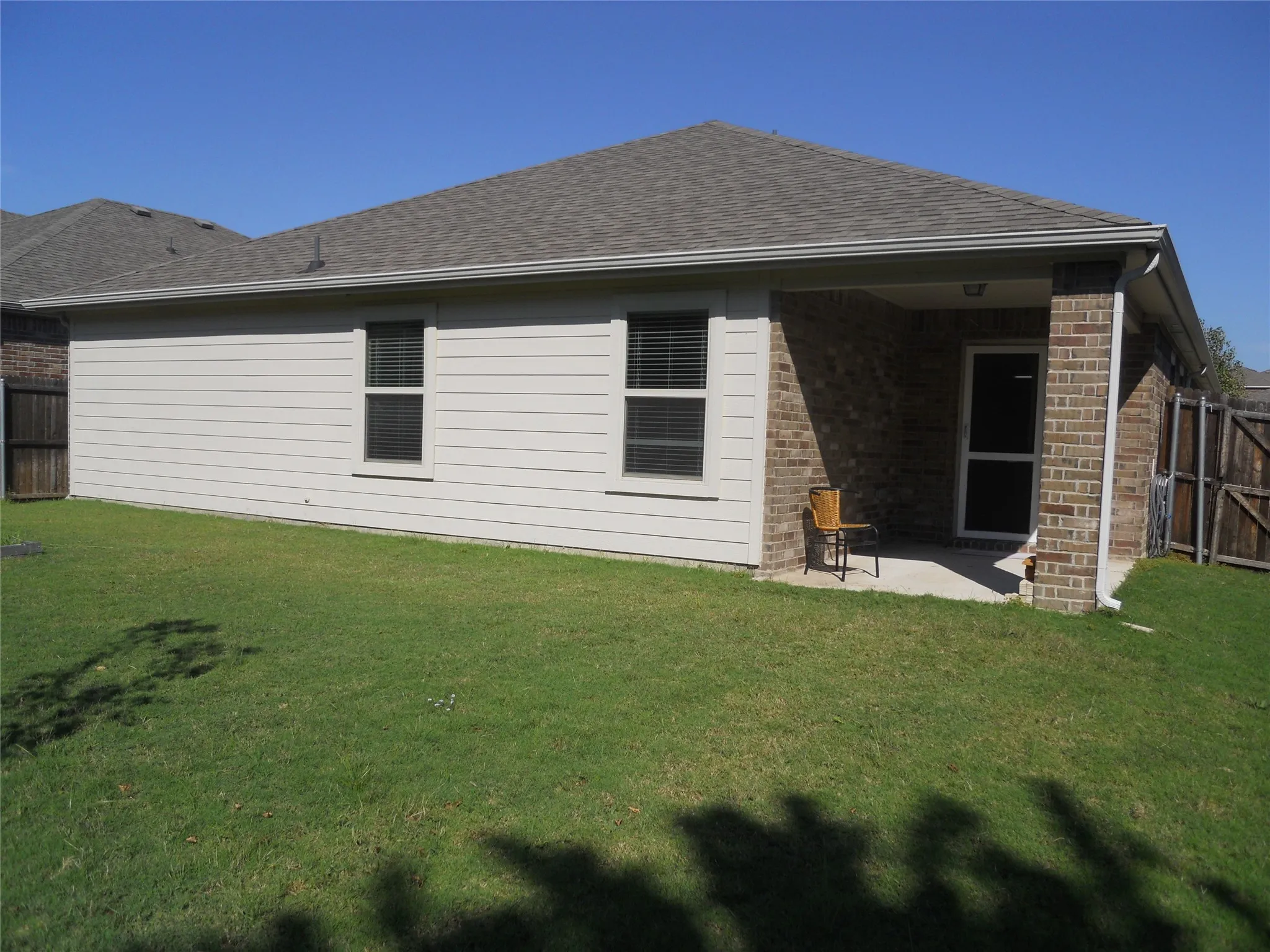 Single Family Residence For Rent in Collin County , 1205 Jasper Crossing, Princeton, Texas 75407, 4 Bedroom, 2 Bathroom, 2 Garage spaces, 1,890 Sqft, built in 2017, mls#21331269, Real Estate Agent in Princeton, Homes For Rent in Collin county, Homes For Rent in Princeton, Realtor in Princeton Texas, Real Estate Brokerage Independent Realty Texas, Luminita Cordes Realtor