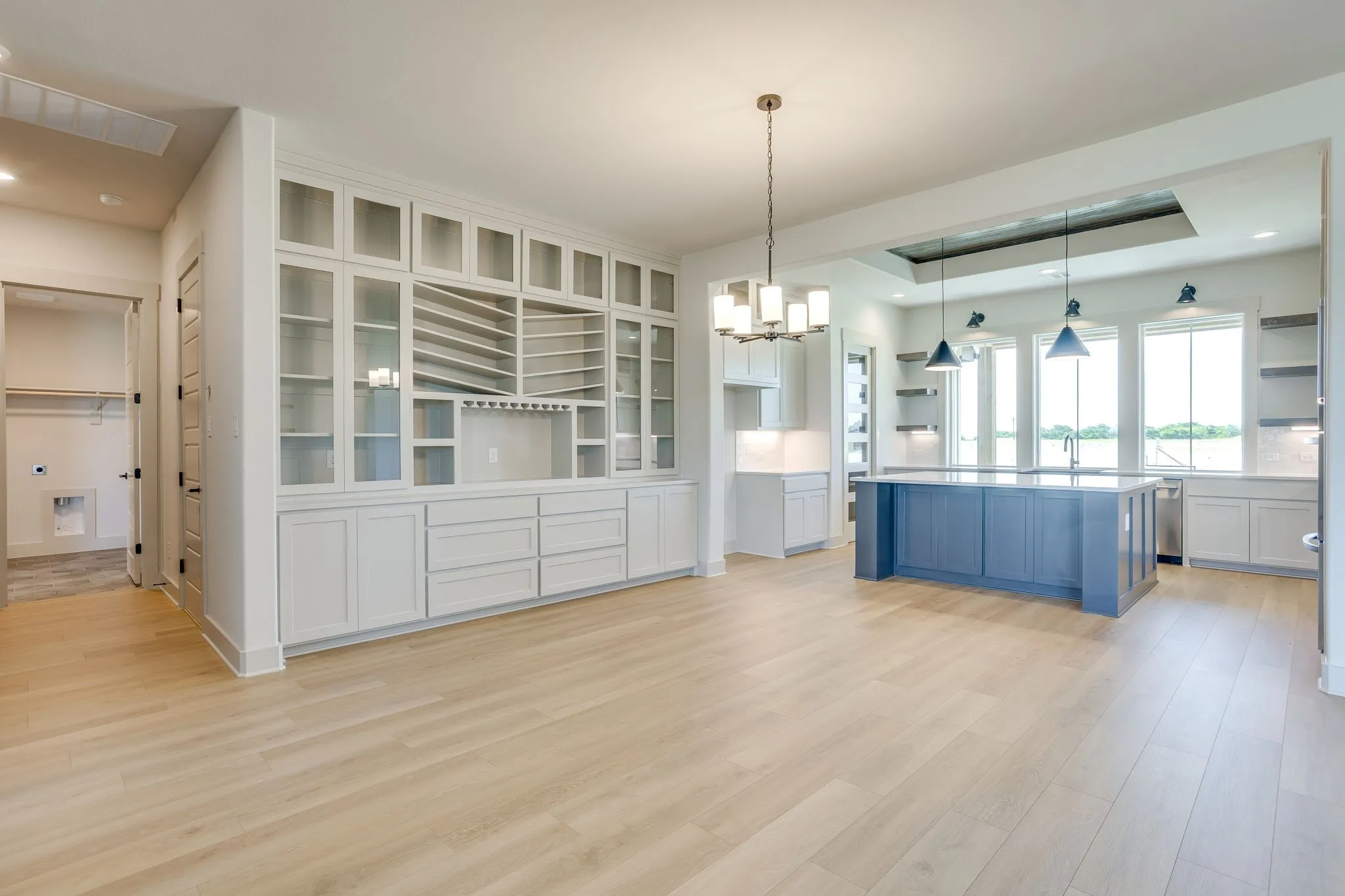 Single Family Residence For Sale in Ellis County , 3051 Paradise Mountain Way, Waxahachie, Texas 75167, 4 Bedrooms, 3 Bathrooms, 3 Garage spaces, 2,996 Sqft, built in 2026, Price $737,126, mls#21330254, Real Estate Agent in Waxahachie, Homes For Sale in Ellis county, Homes For Sale in Waxahachie, Realtor in Waxahachie Texas, Real Estate Brokerage Independent Realty Texas, Luminita Cordes Realtor
